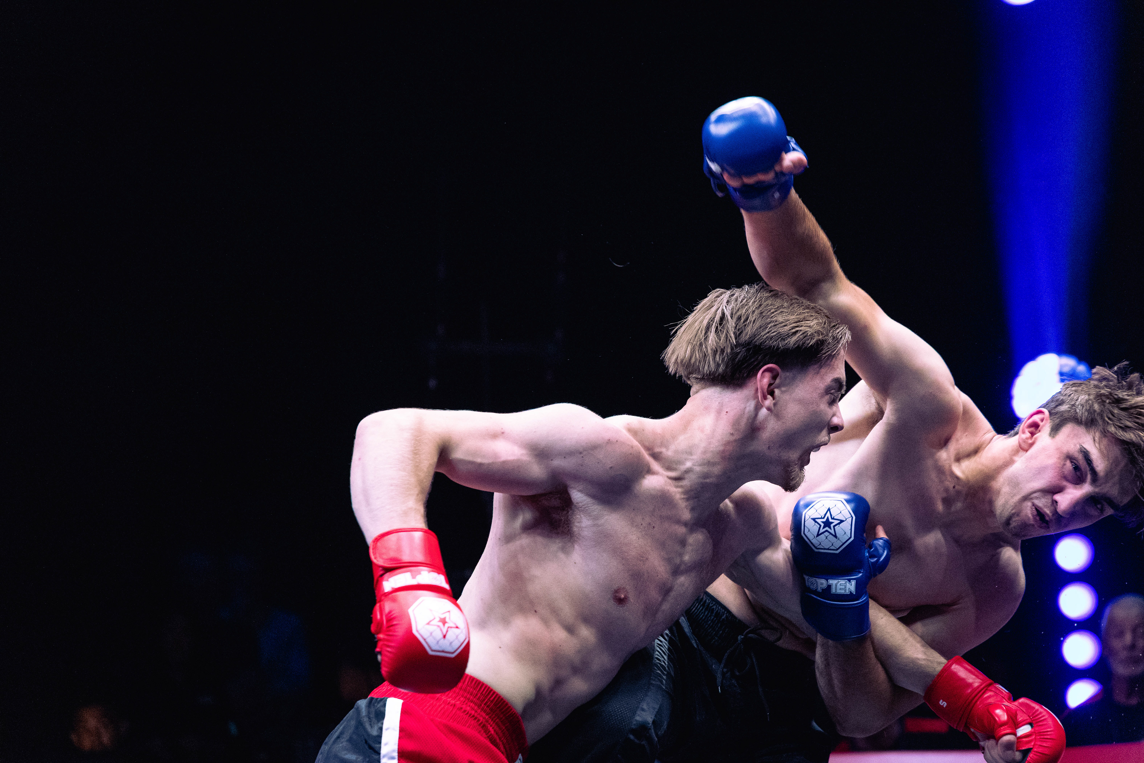 TOTAL KOMBAT O2 ARENA LONDON