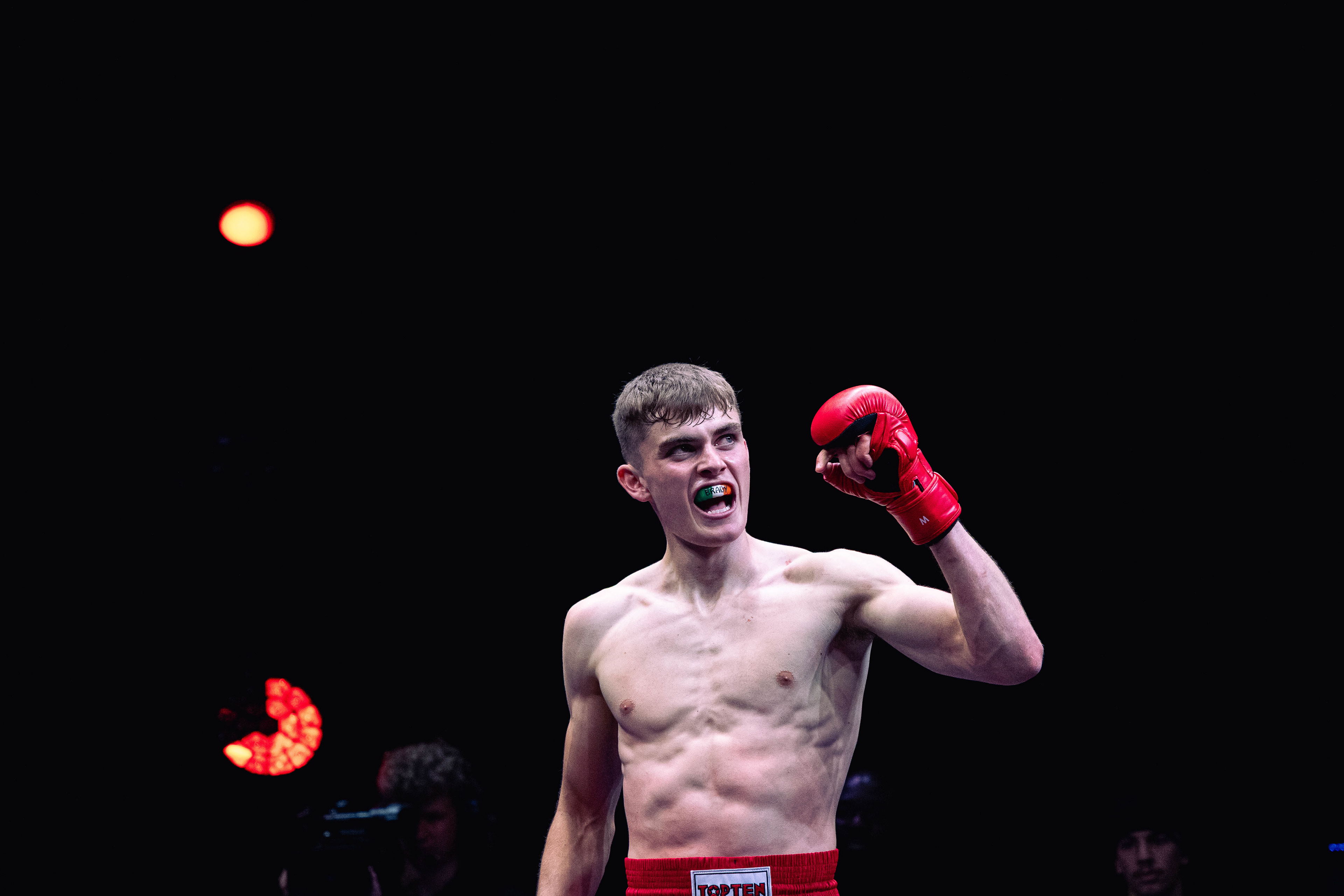 TOTAL KOMBAT O2 ARENA LONDON