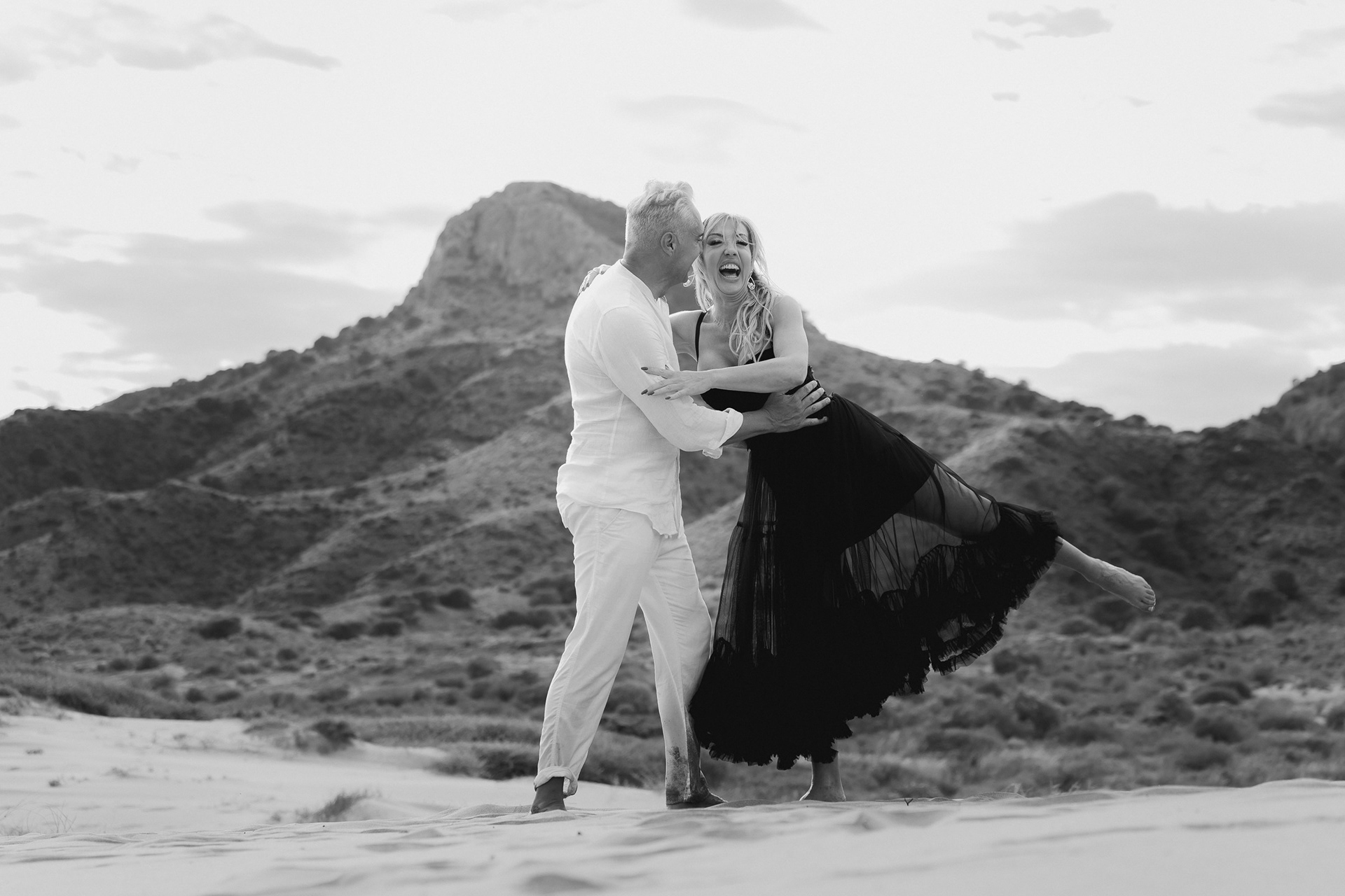 DAVID & LOLA