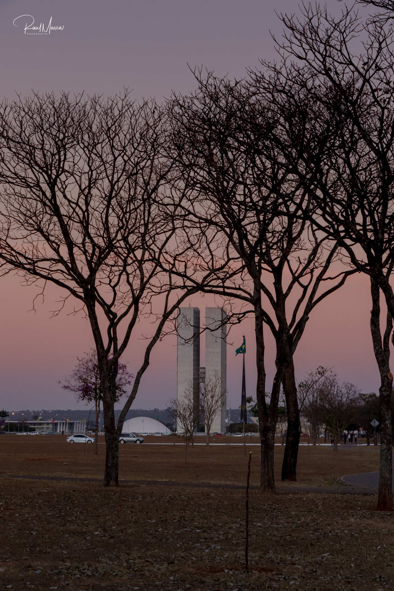 Esplanada dos Ministérios com o Congresso ao fundo - 02.