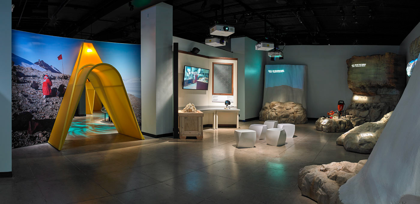 Antarctic Dinosaurs - Natural History Museum L.A.