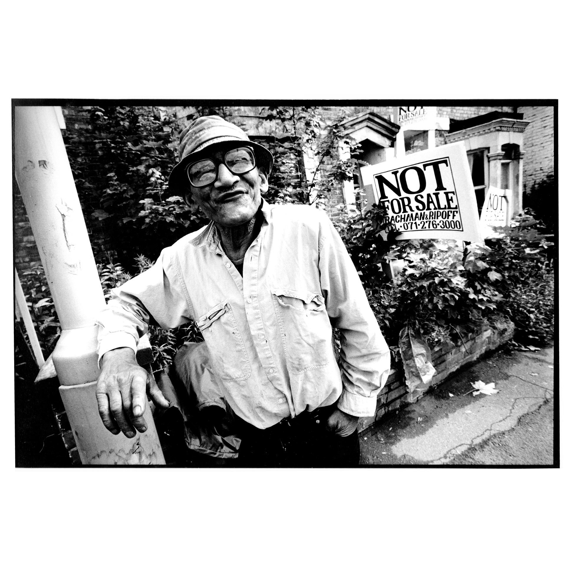 Archway Jack, protester against the compulsory purchase of homes, London. 1991 