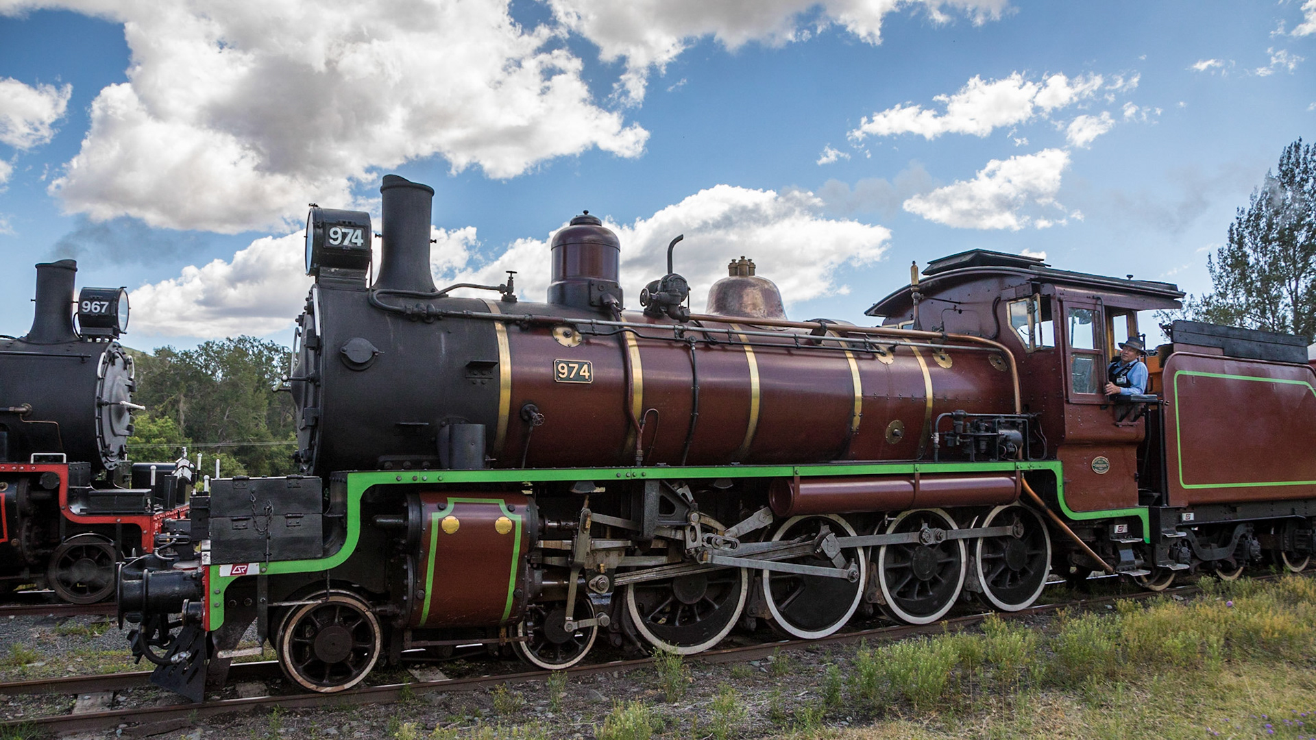No. 974 passes No. 967 as it comes in to Amamoor Station