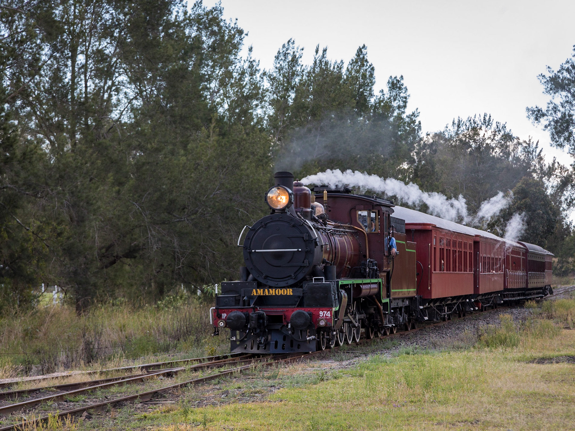 Number 974 approaching Amamoor Station