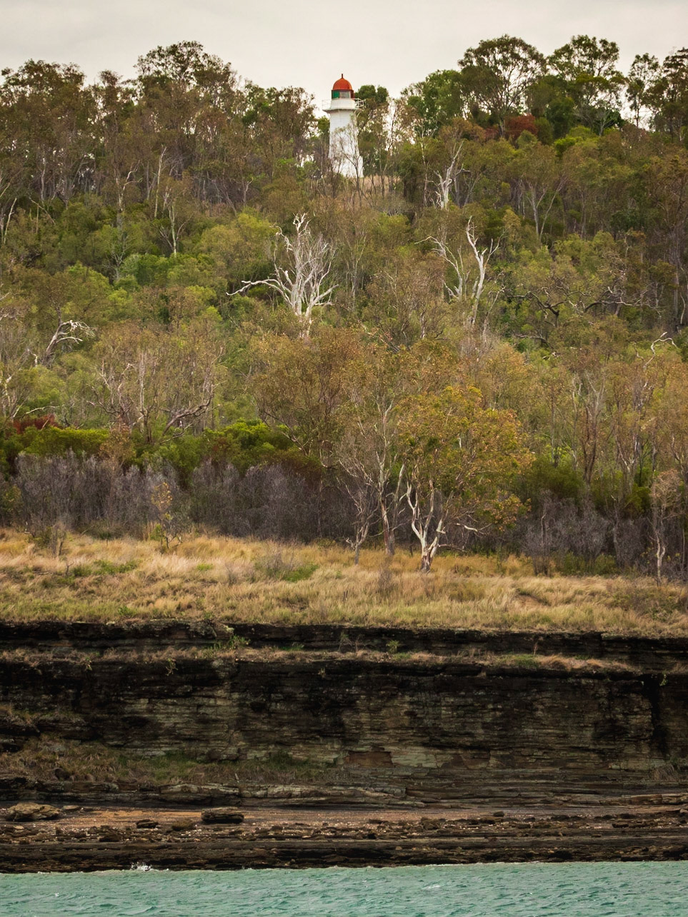 Woody Island (Tooliewah): Middle Bluff Lighthouse
