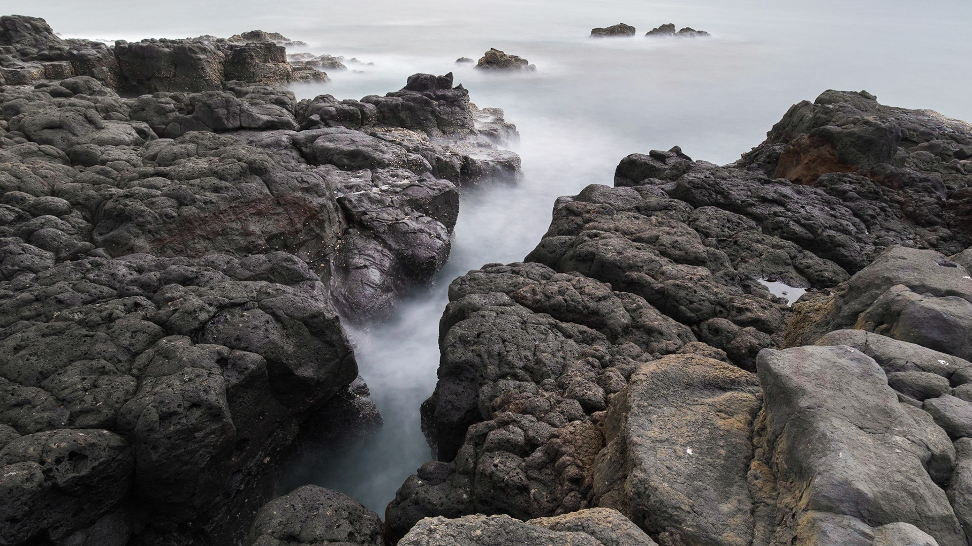 Barolin Rocks, Coral Cove