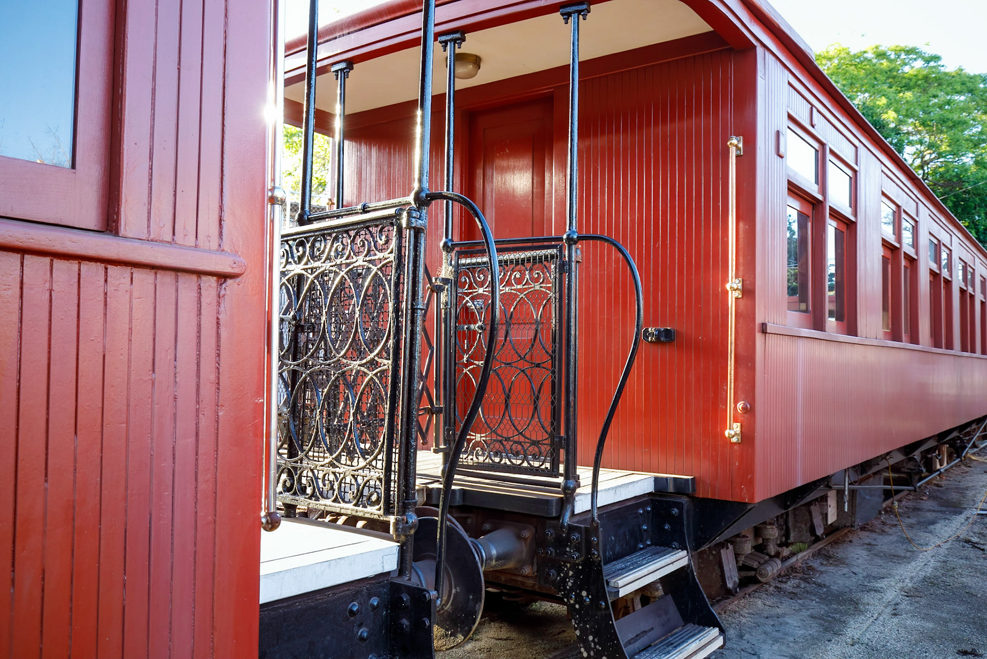 Mary Valley Rattler; locomotives shed, maintenance and restorations workshop.