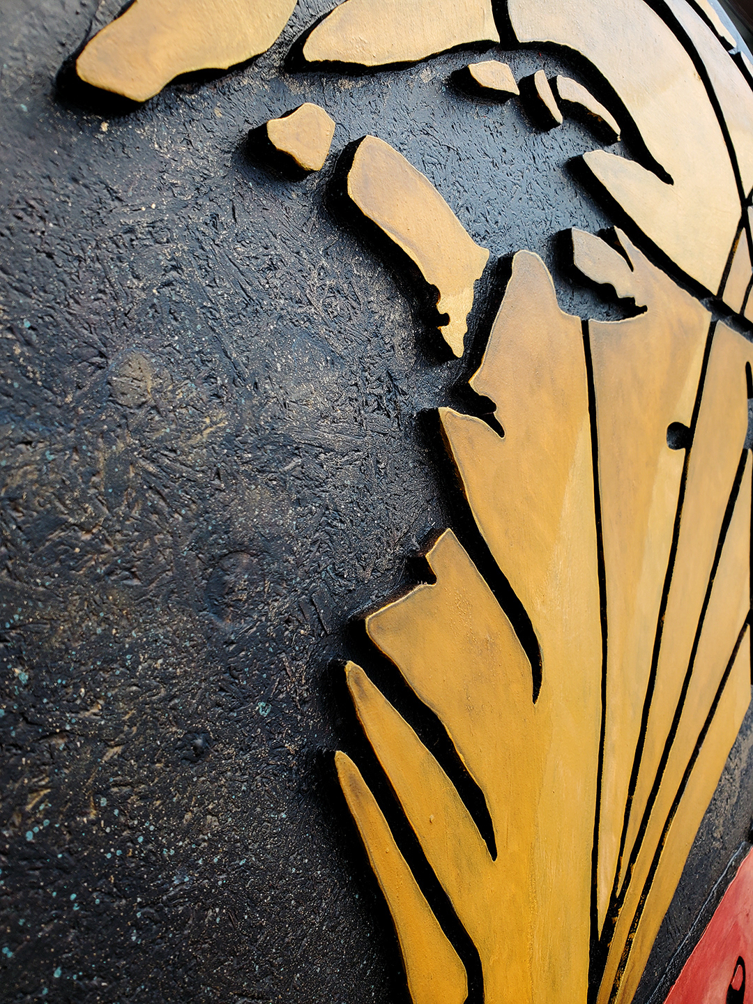 Acrylique, teinture sur bois sculpté / Acrylic, stain on sculpted wood / 42" x 42" x 0.75" / 2024