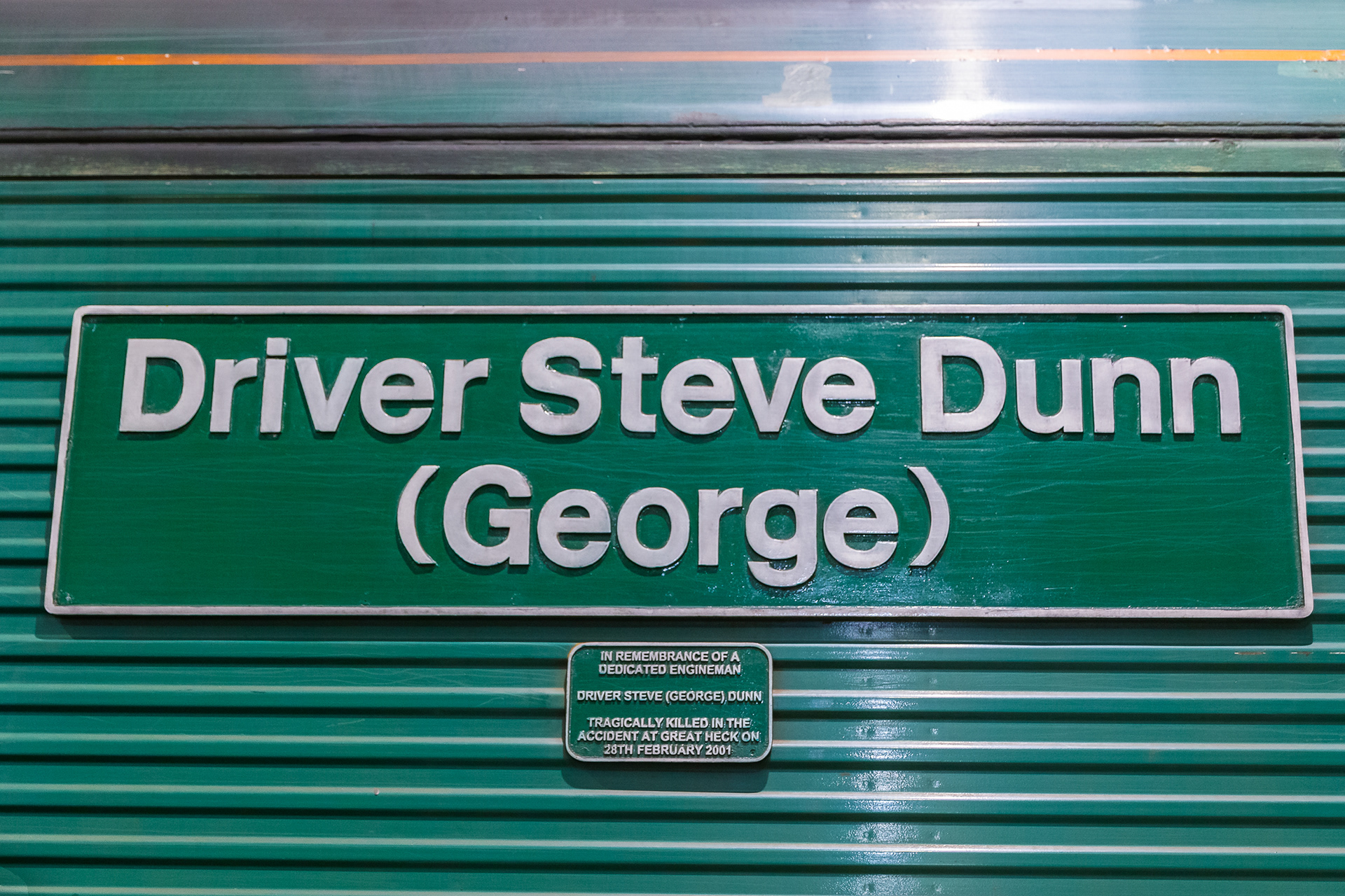 Freightliner 66526 'Driver Steve Dunn' nameplate