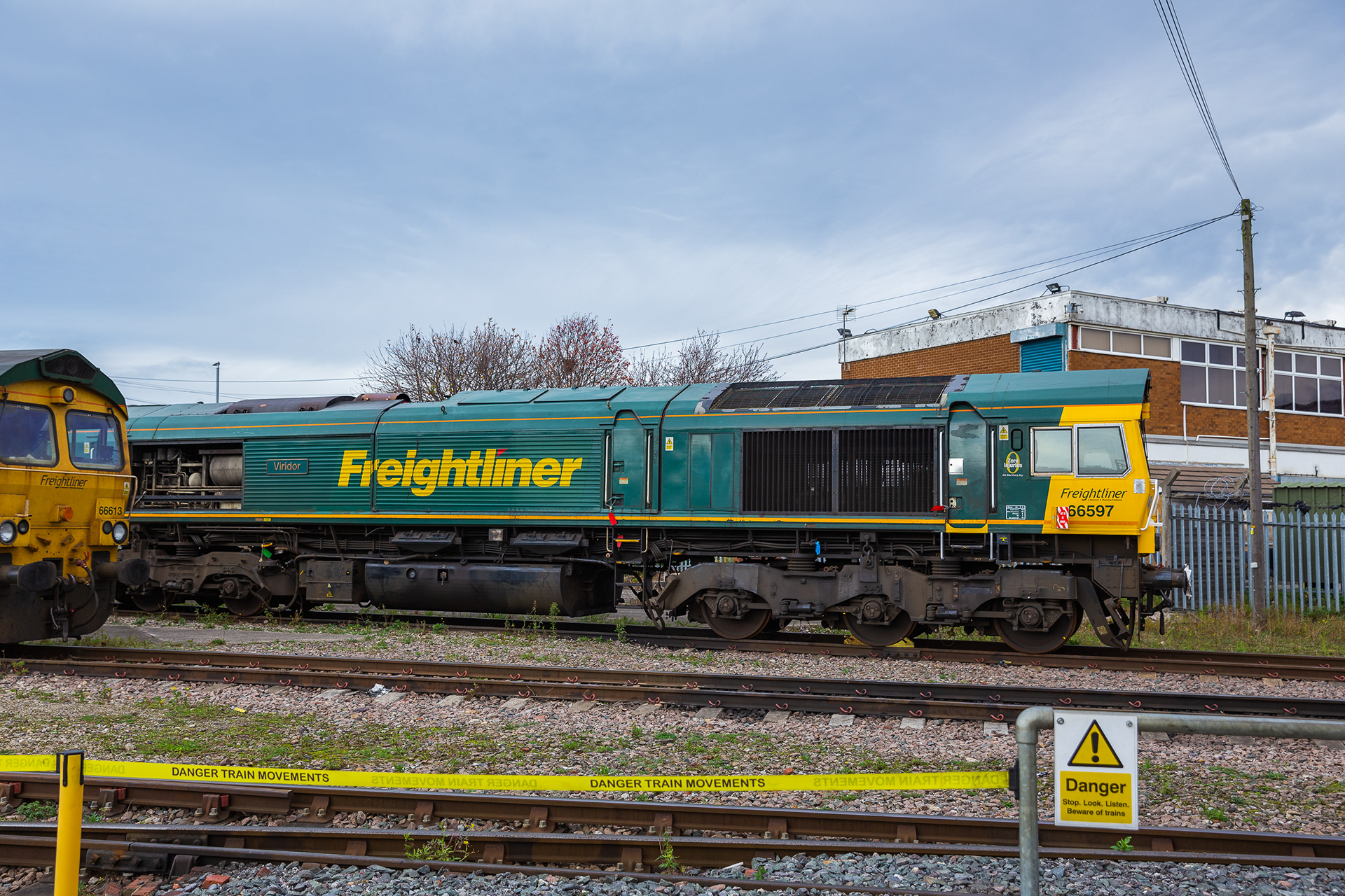 Freightliner 66597 'Viridor'