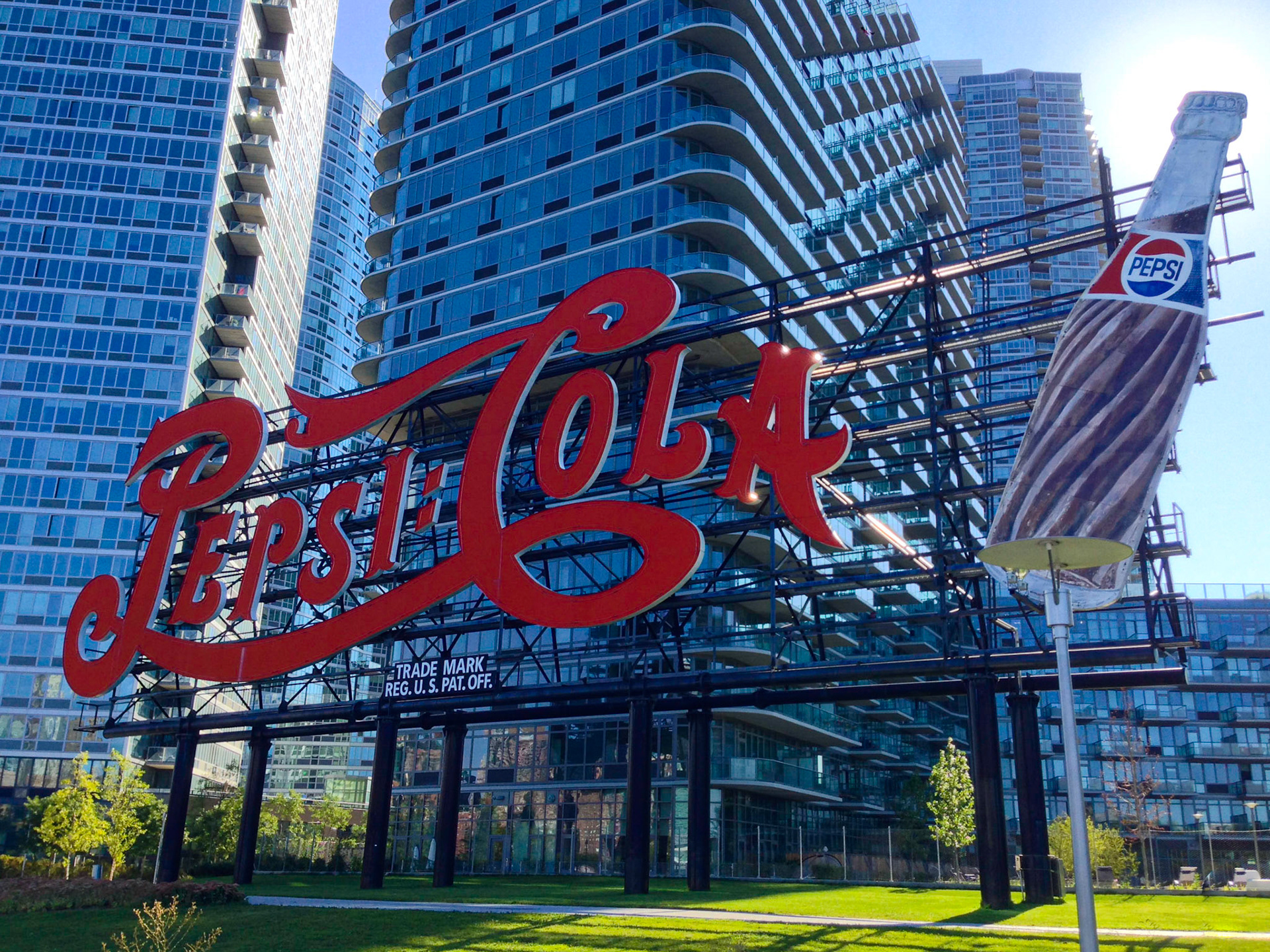 Pepsi-Cola Sign - Long Island City
