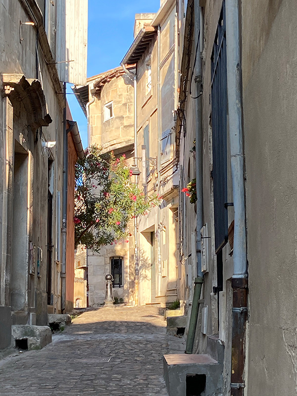 Arles