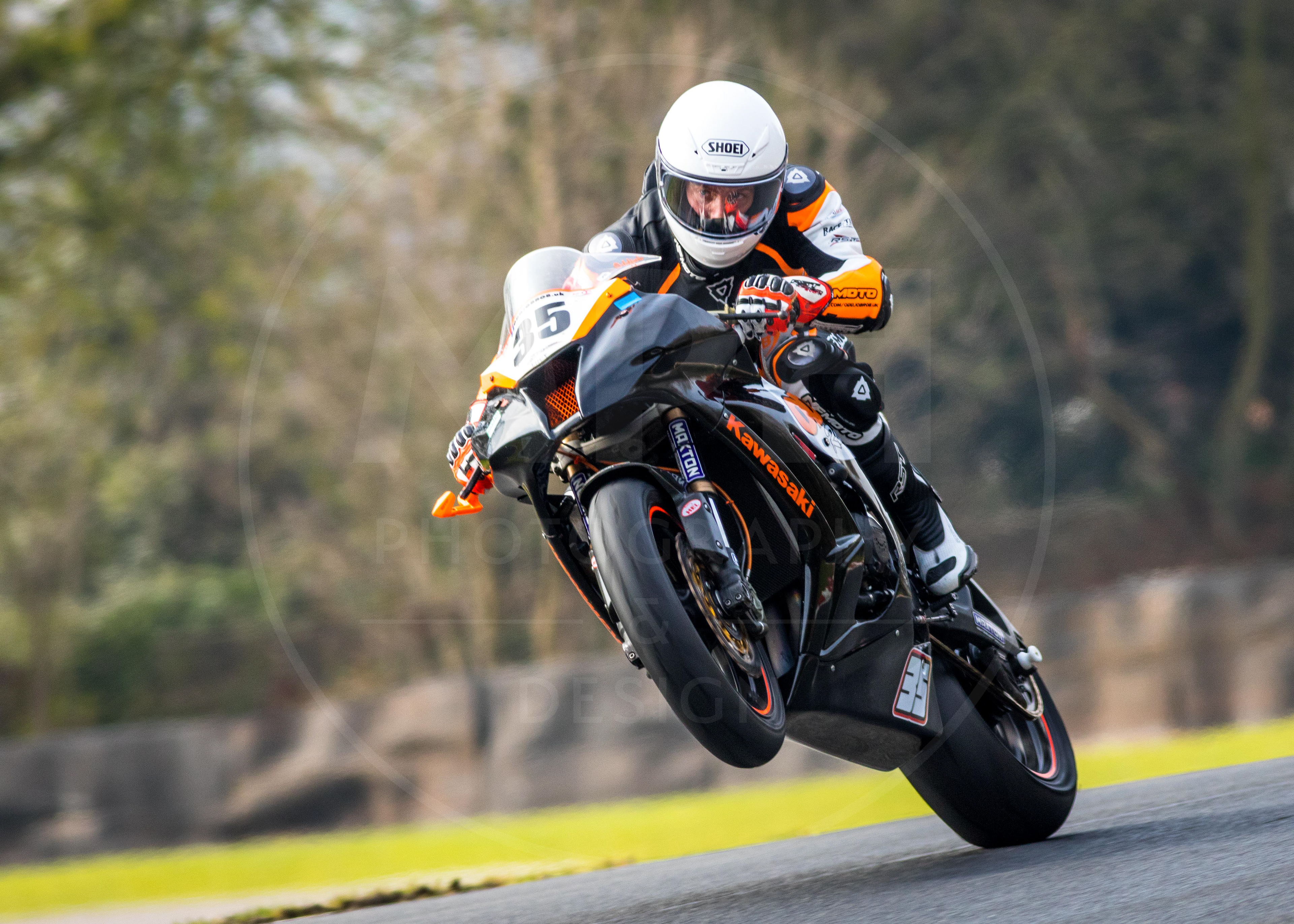 2019 Reactive Parts MRO Powerbikes inc. Racebuykz.com MRO Clubman 1000, Oulton Park Circuit