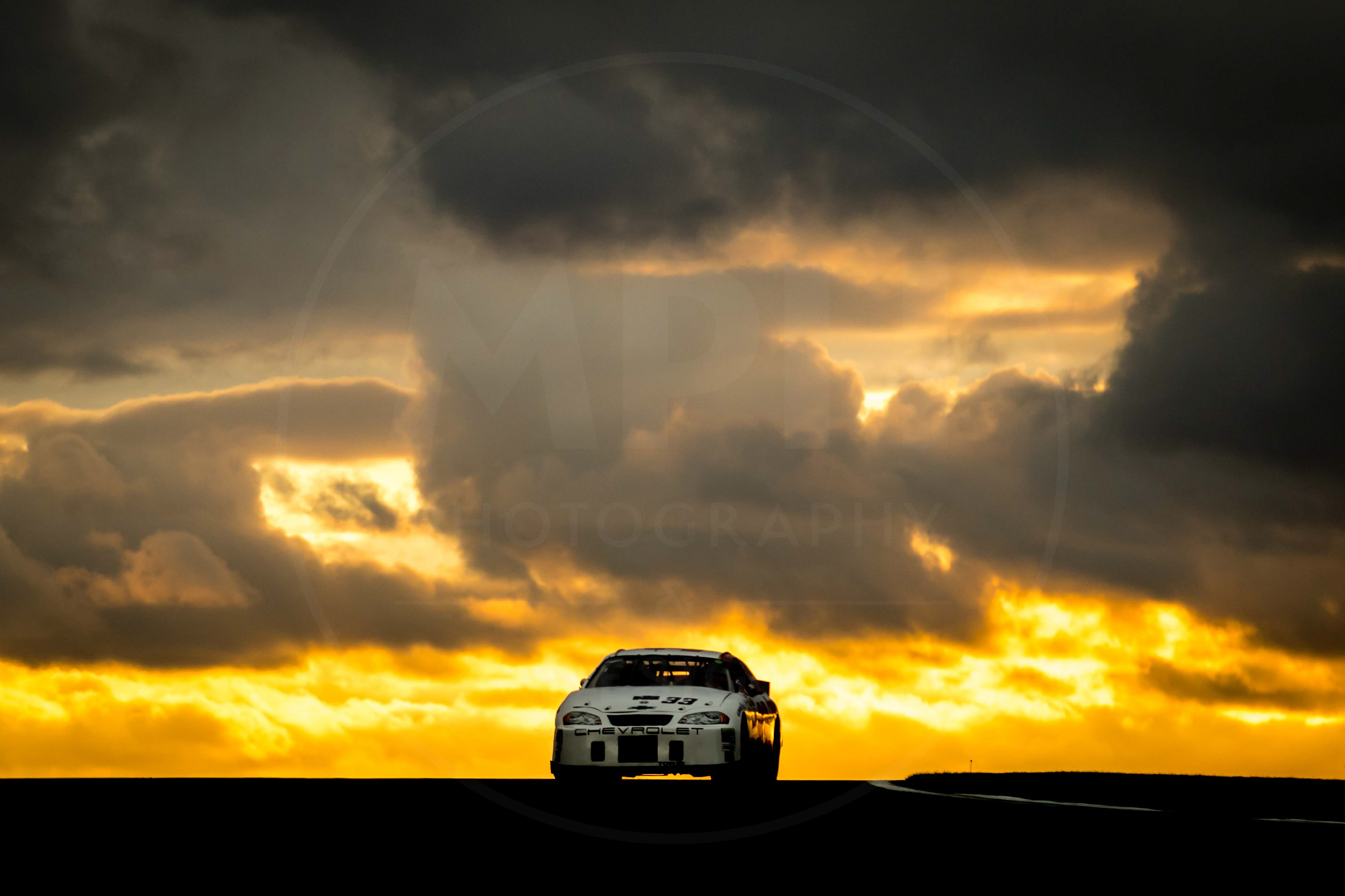 2022 Bernie's V8s & Historic Outlaws, Donington Park Circuit