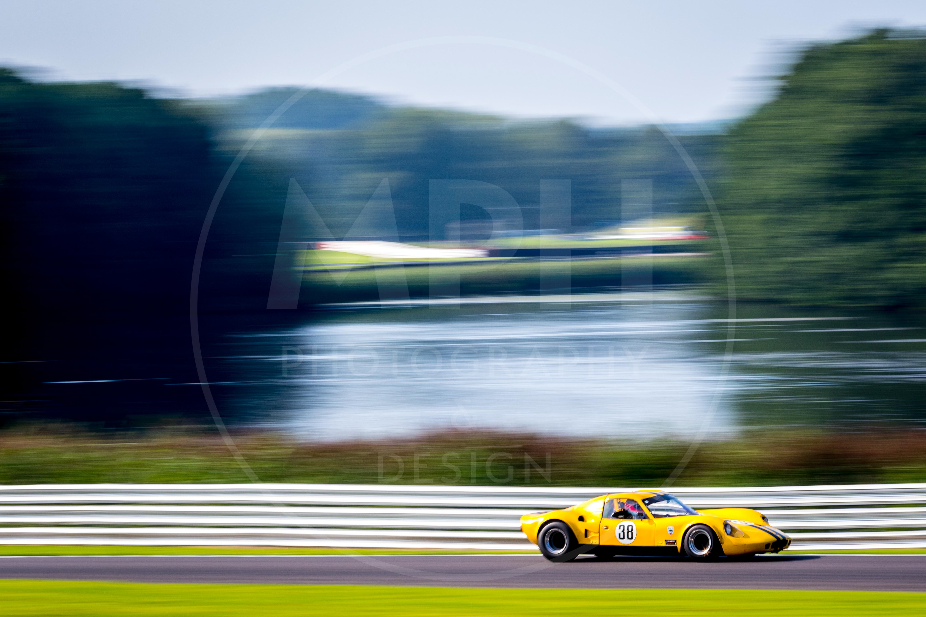 2019 HSCC Guards Trophy, Oulton Park Circuit