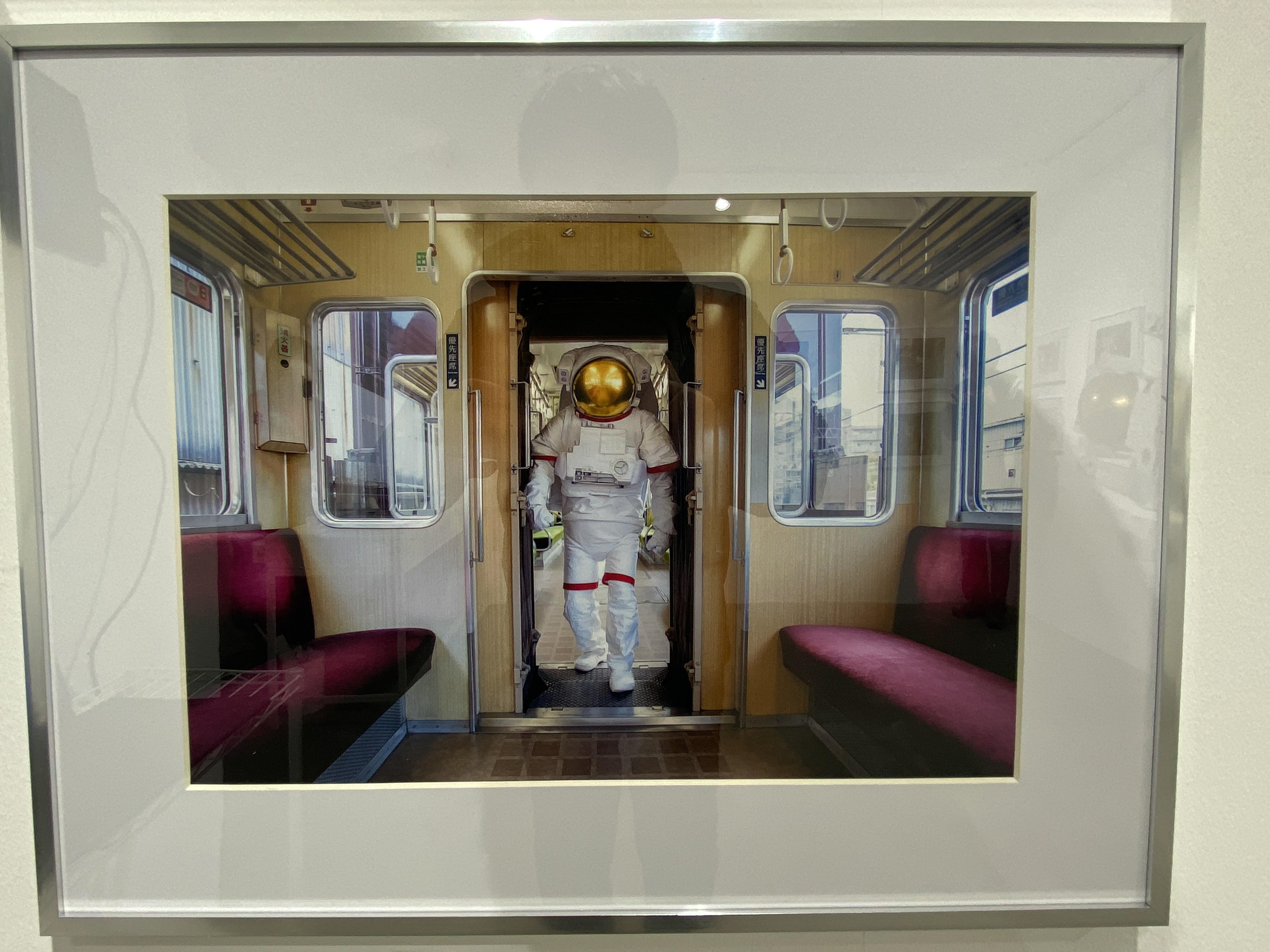 電車内　28000円 or