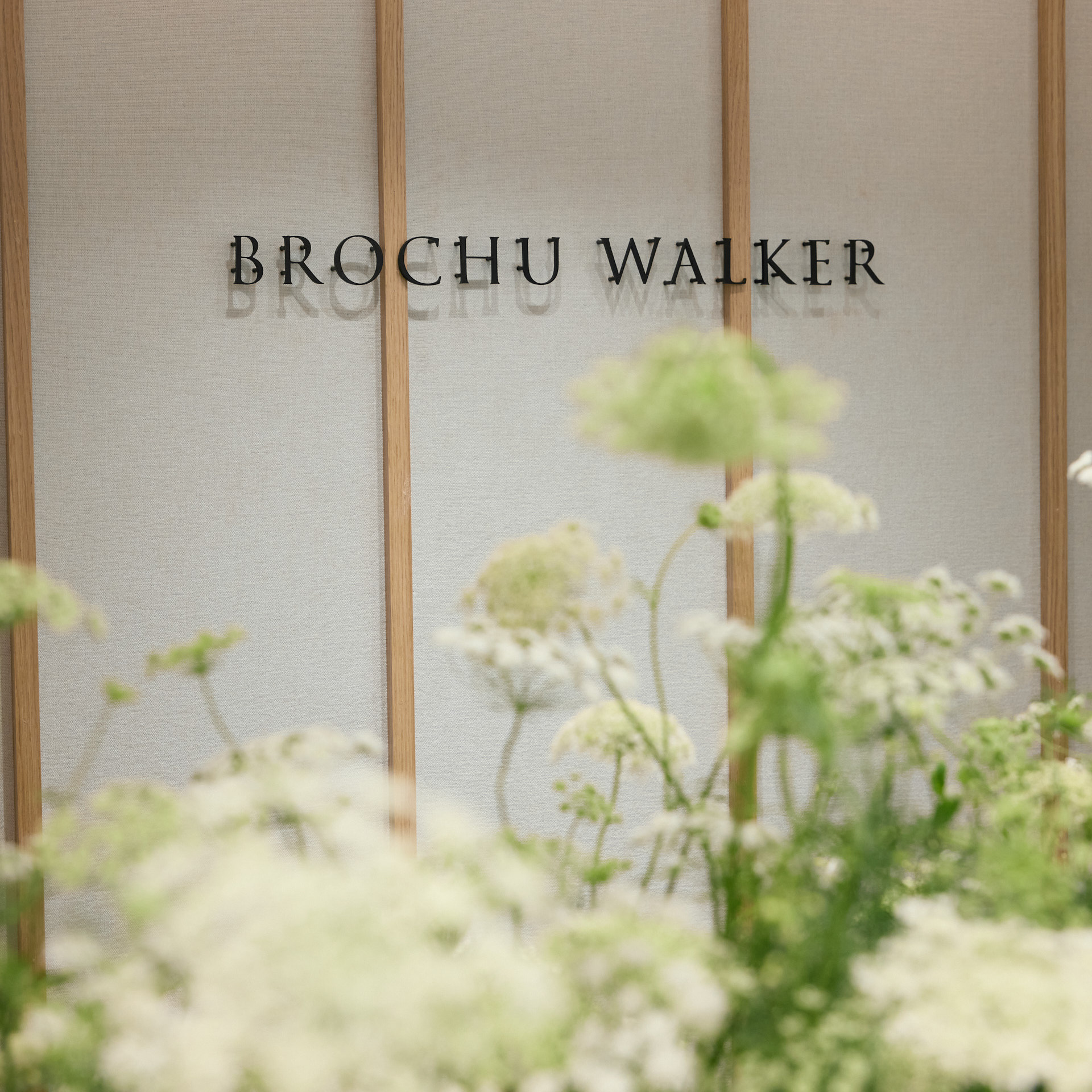 브로슈워커 (Brochu Walker) 도산 플래그십 스토어 매장 인테리어 및 디스플레이 촬영 - joe studio