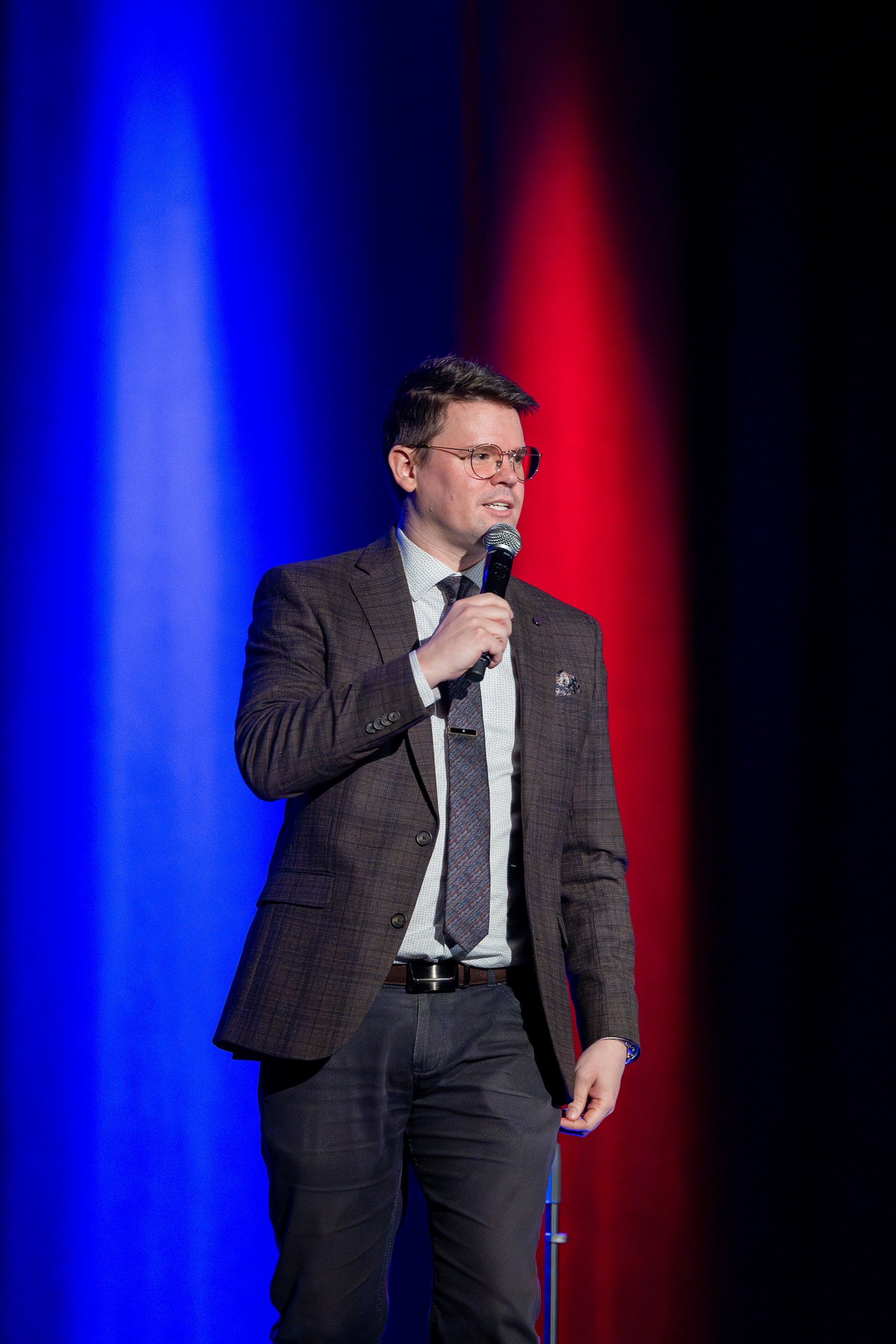 Ivan Decker performing at Vogue Theatre vancouver
