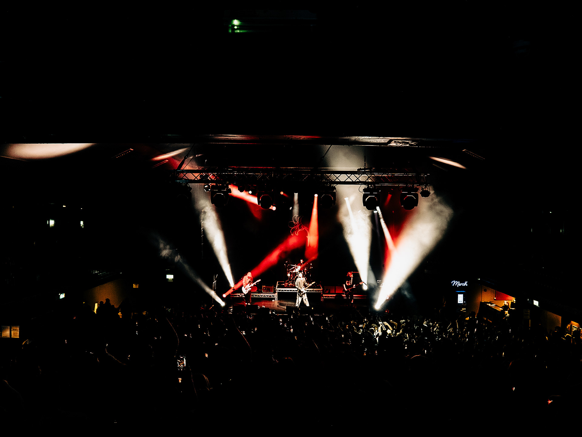 Keo, Mcr