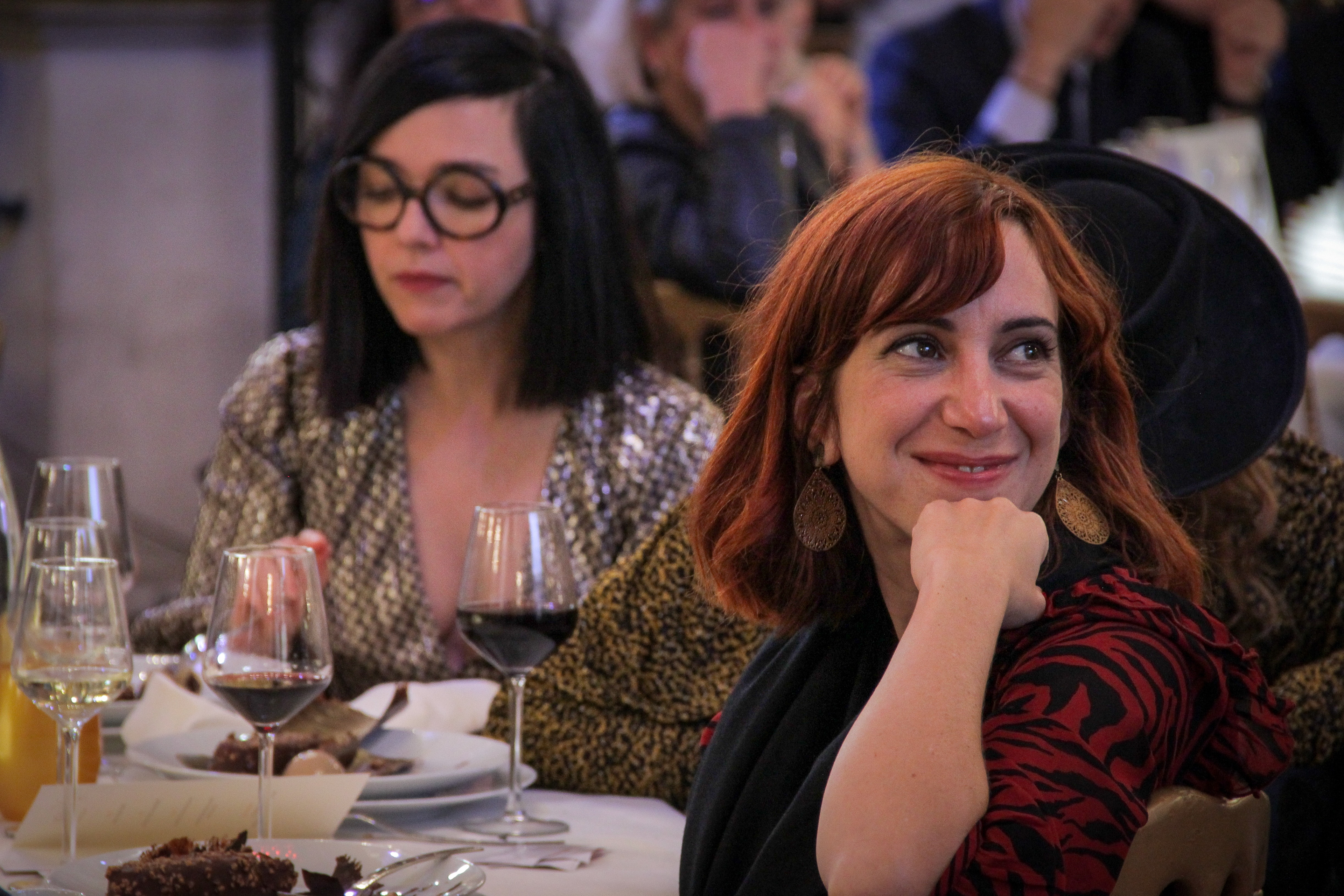Penelope Bagieu and Sylvie Hoarau, singer with the group Brigitte.