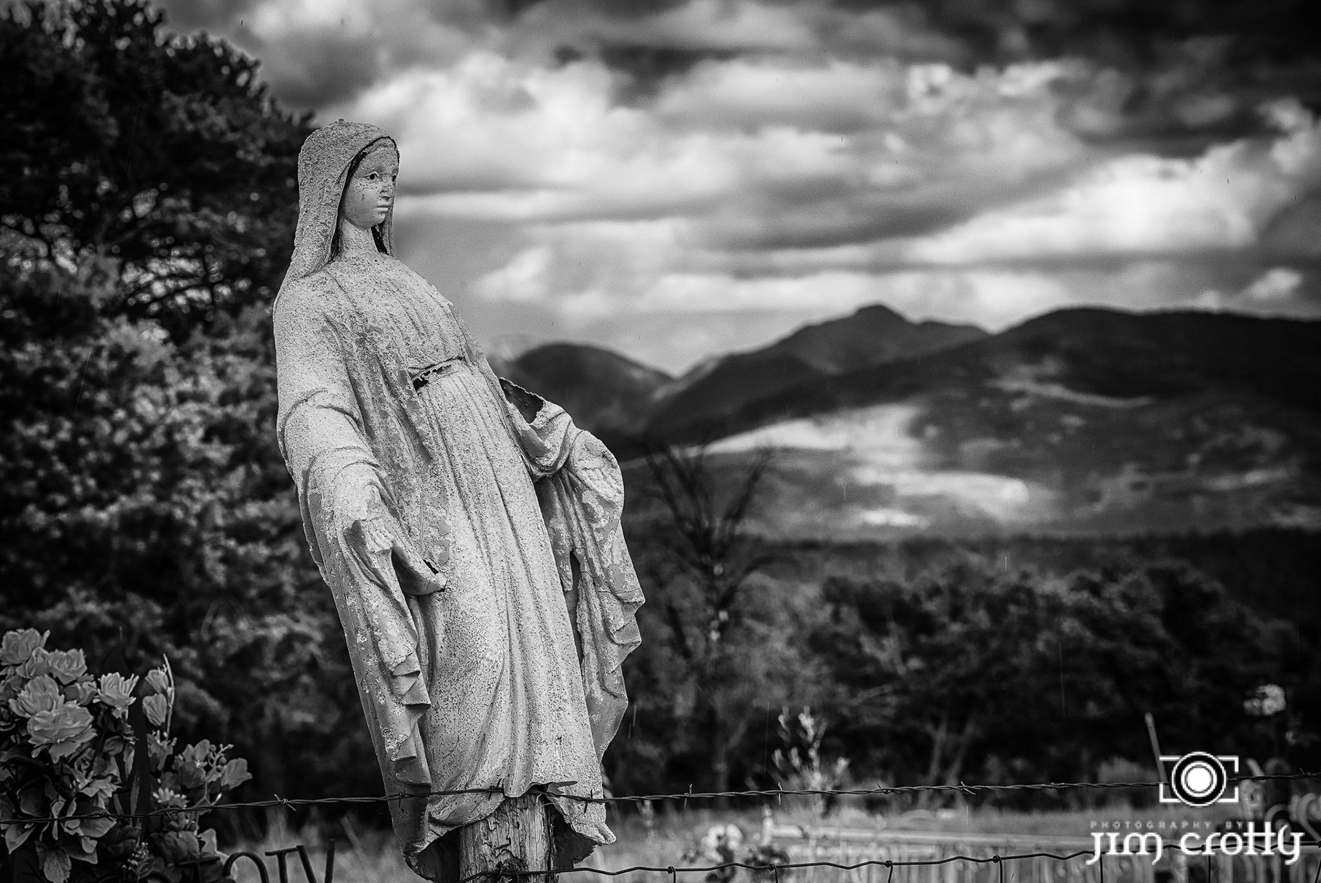 Old cemetery near Taos, New Mexico