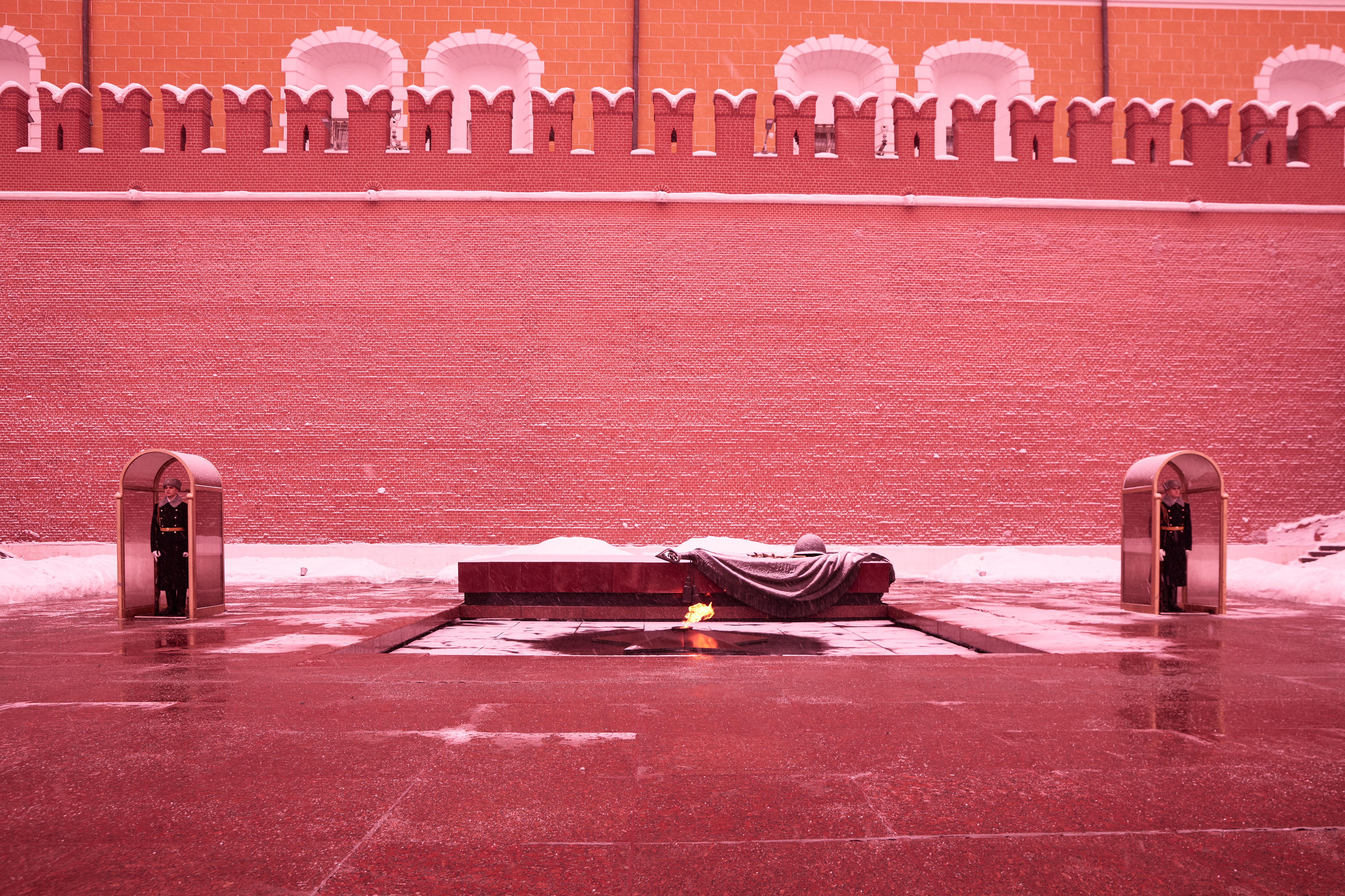 Tomb of the Unknown Soldier Moscow eternal flame Alexander Garden