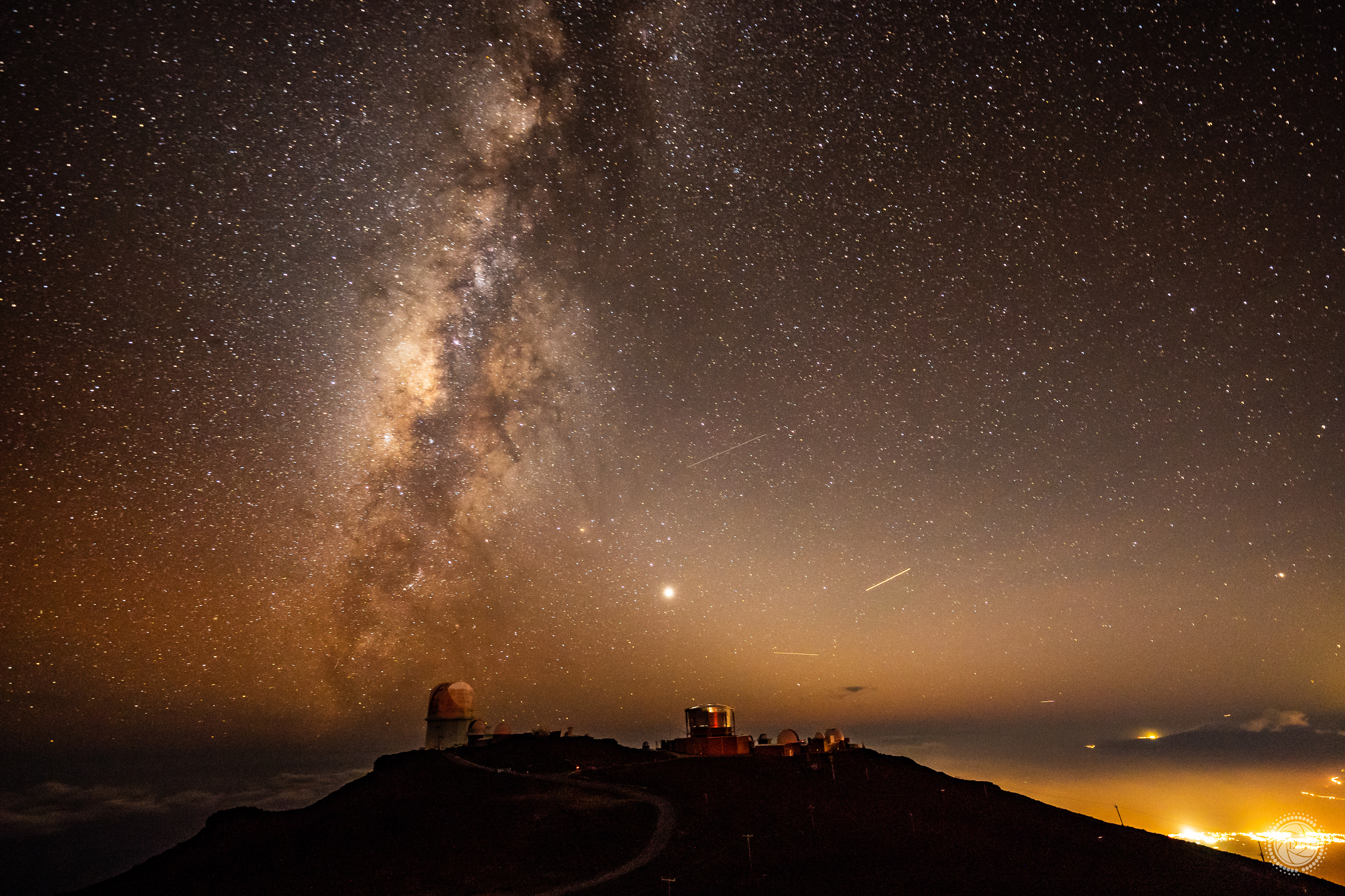 10,000 ft up @ Mt Haleakala - Long Exposure, 1 shot