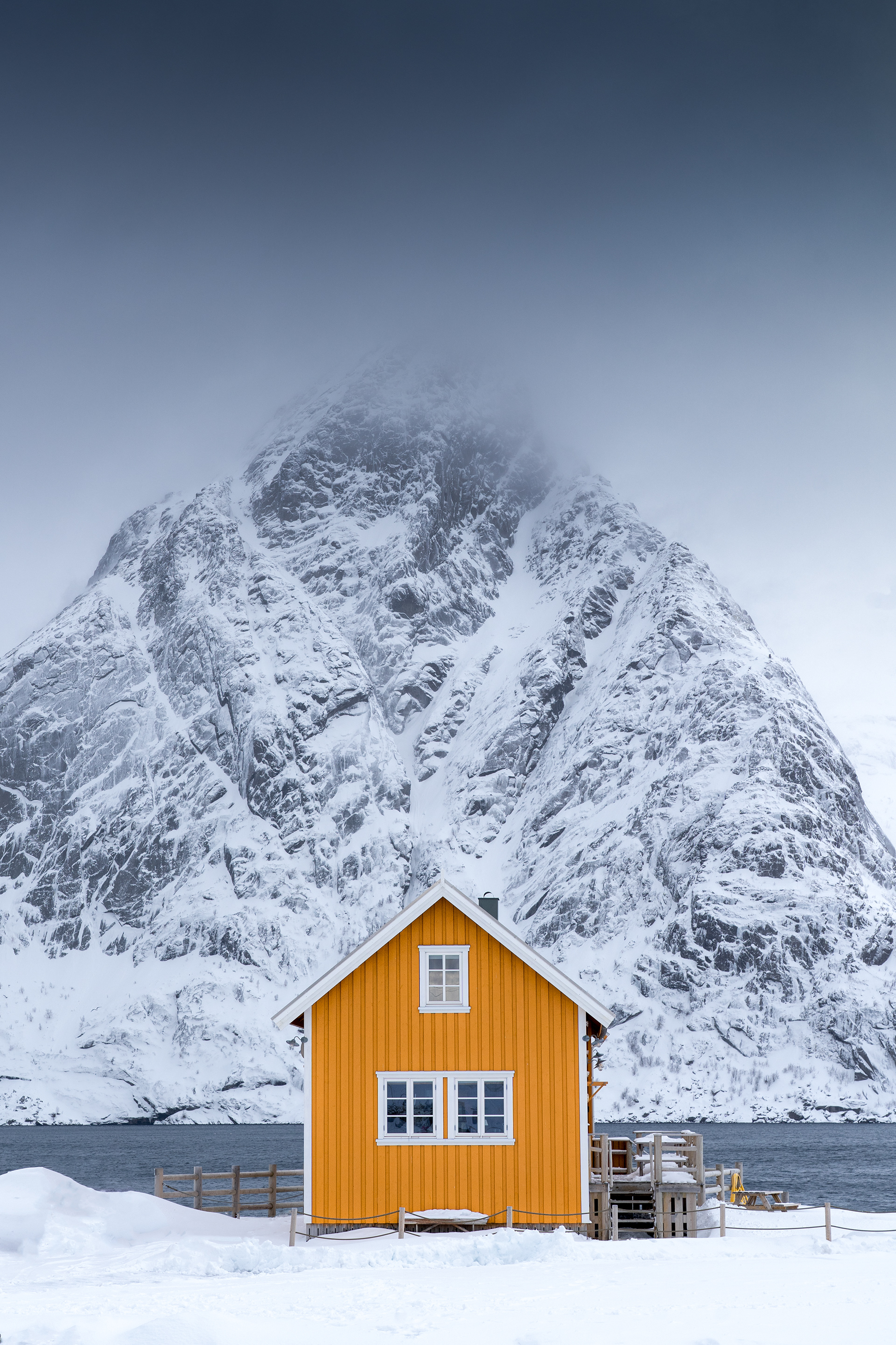 Yellow cabin on Lofoten