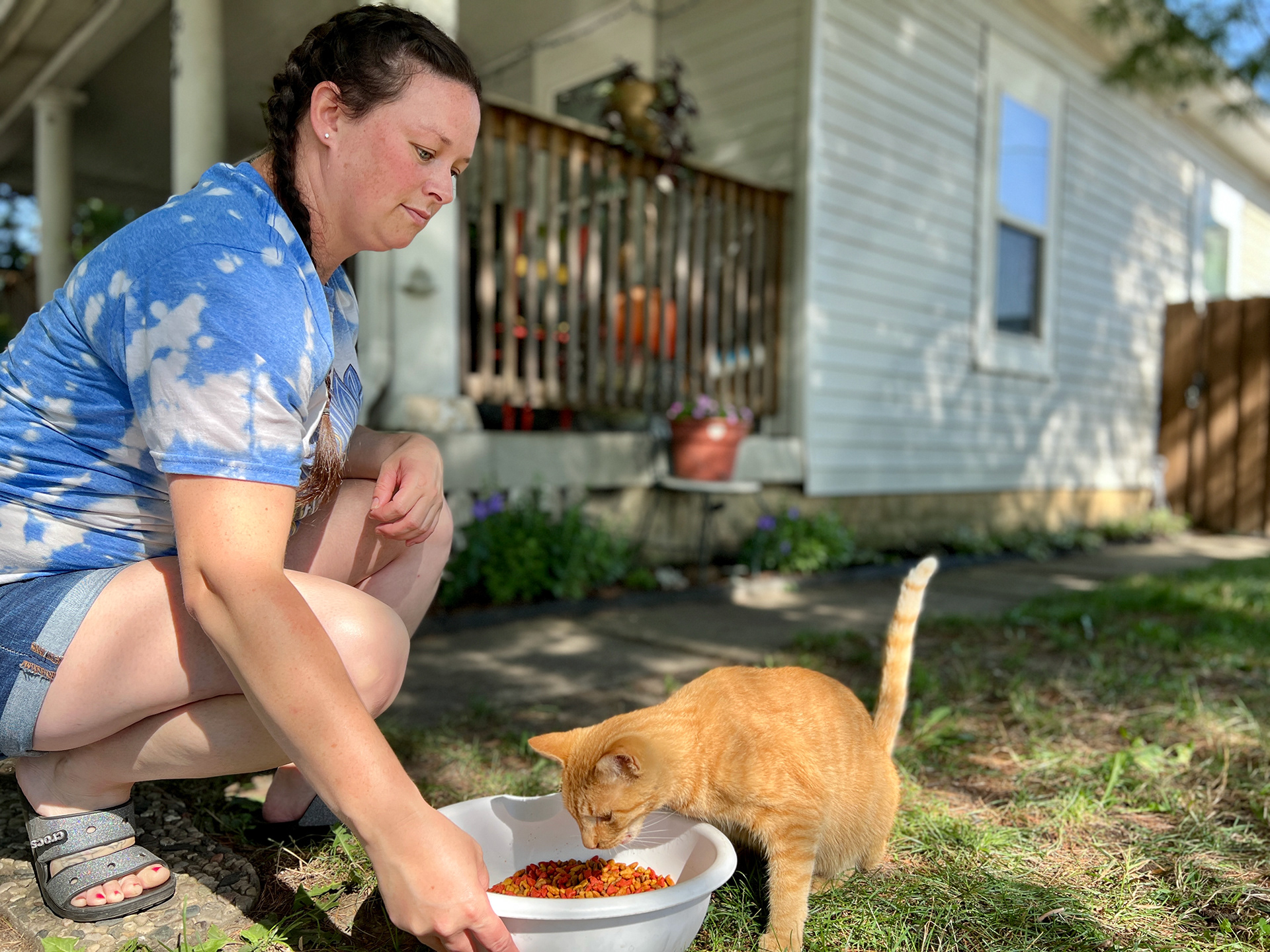 Although most community cats are unsocialized to people, they, and the people who care for them, often develop as strong of bonds as many traditional pet/pet owner relationships.