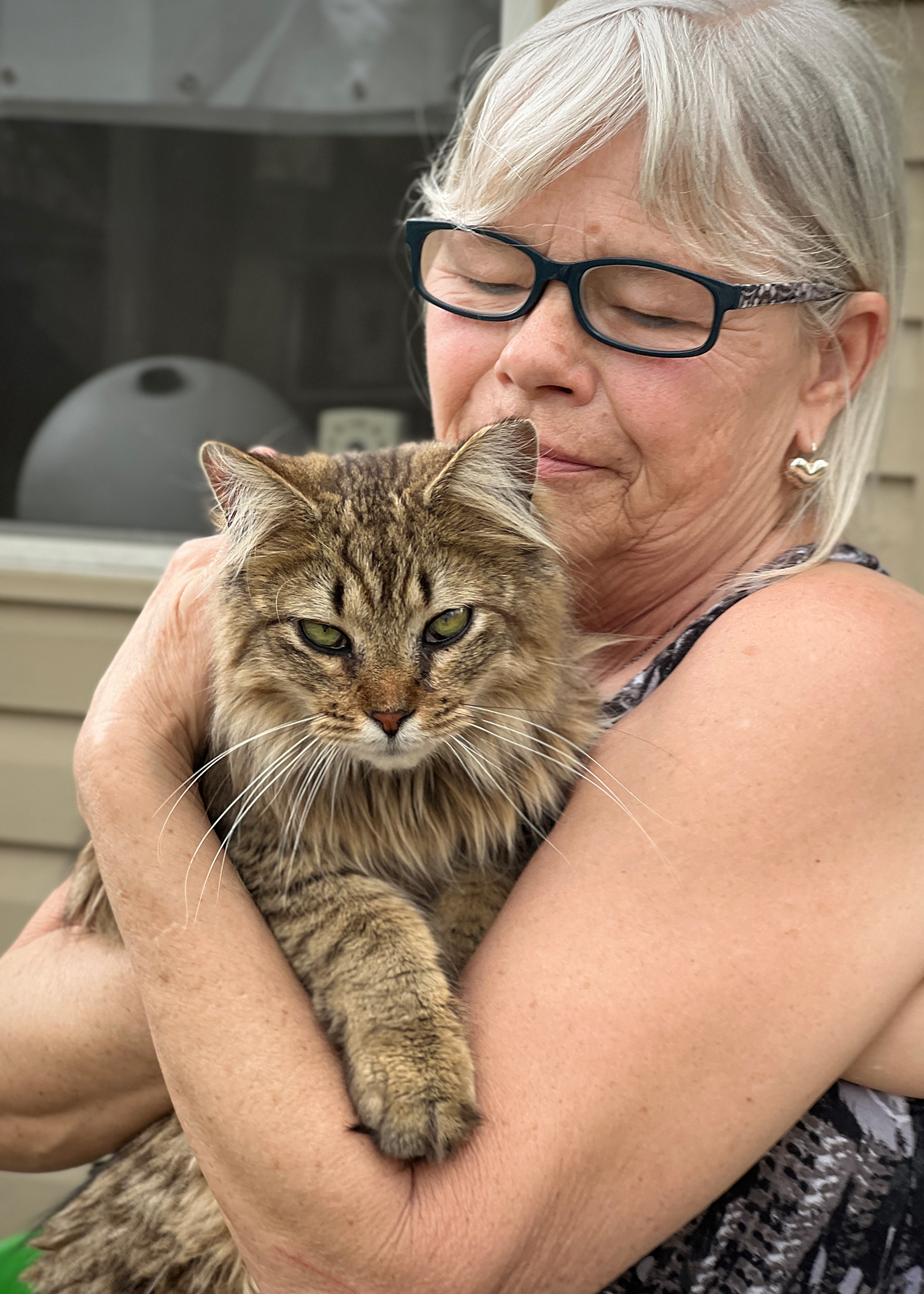 A broad range of scientific studies have found that human-animal interactions can reduce anxiety, depression, heart rate and blood pressure. Showing compassion to other living beings is good for your health and promotes a sense of well-being.