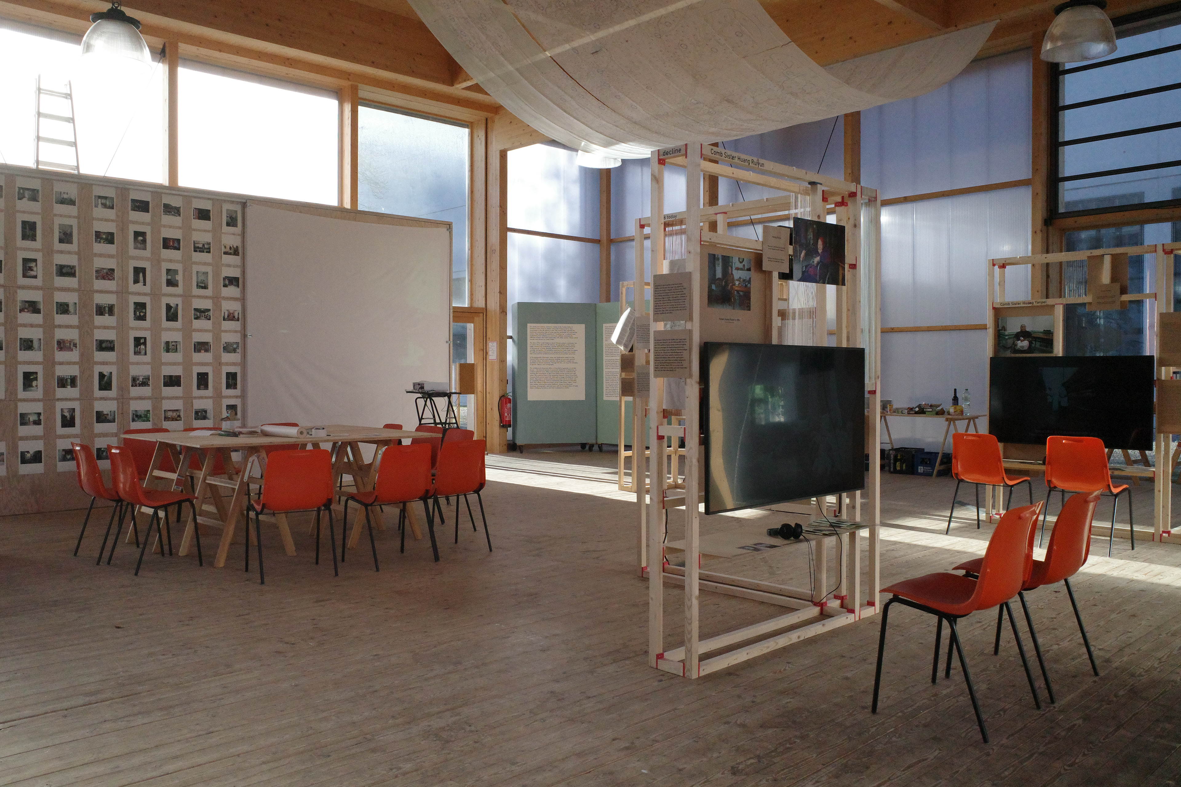 Exhibition (Photo: Yingjia Tan)