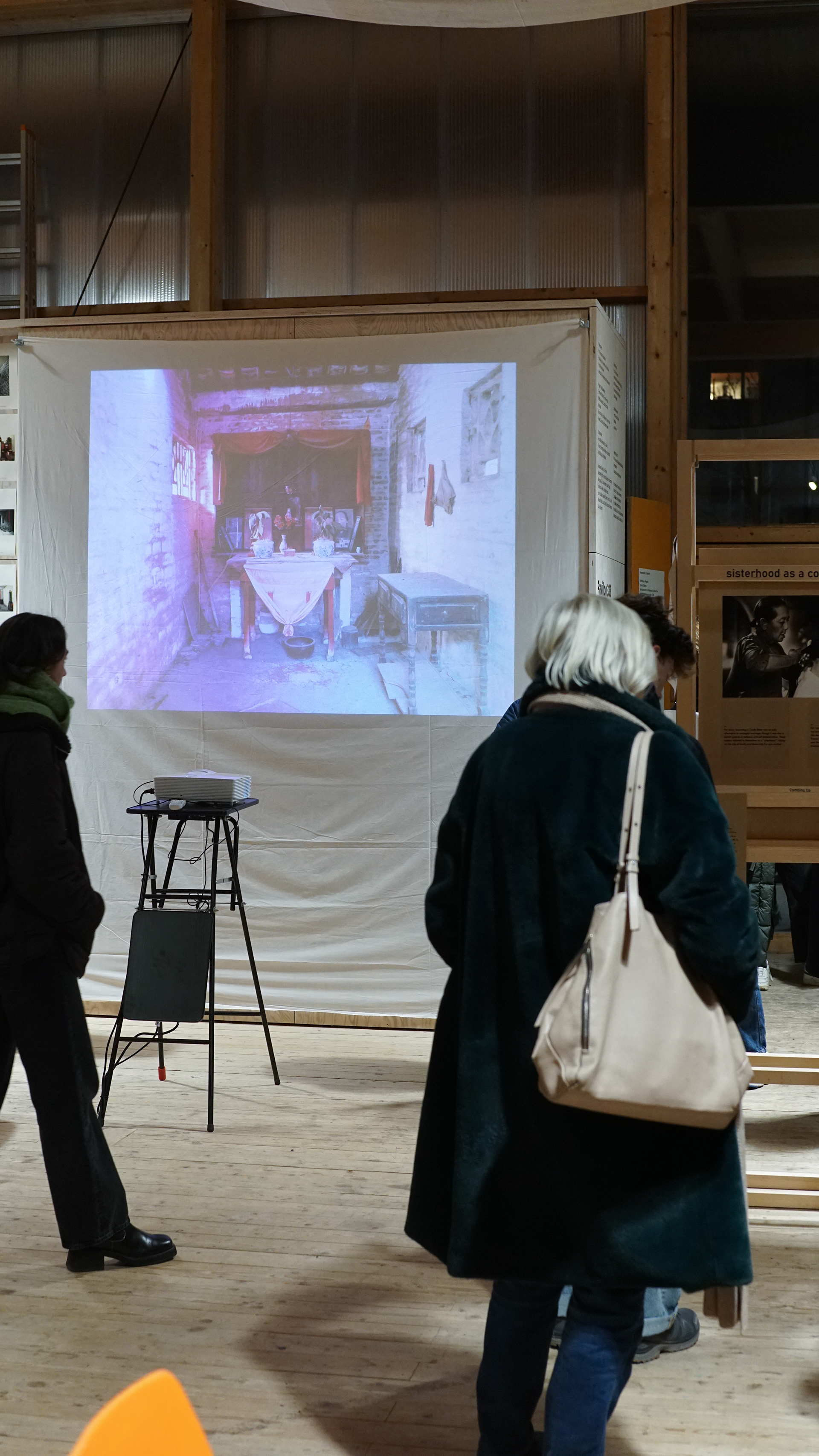 Vernissage (Photo: Lisa Clausen-Schaumann)