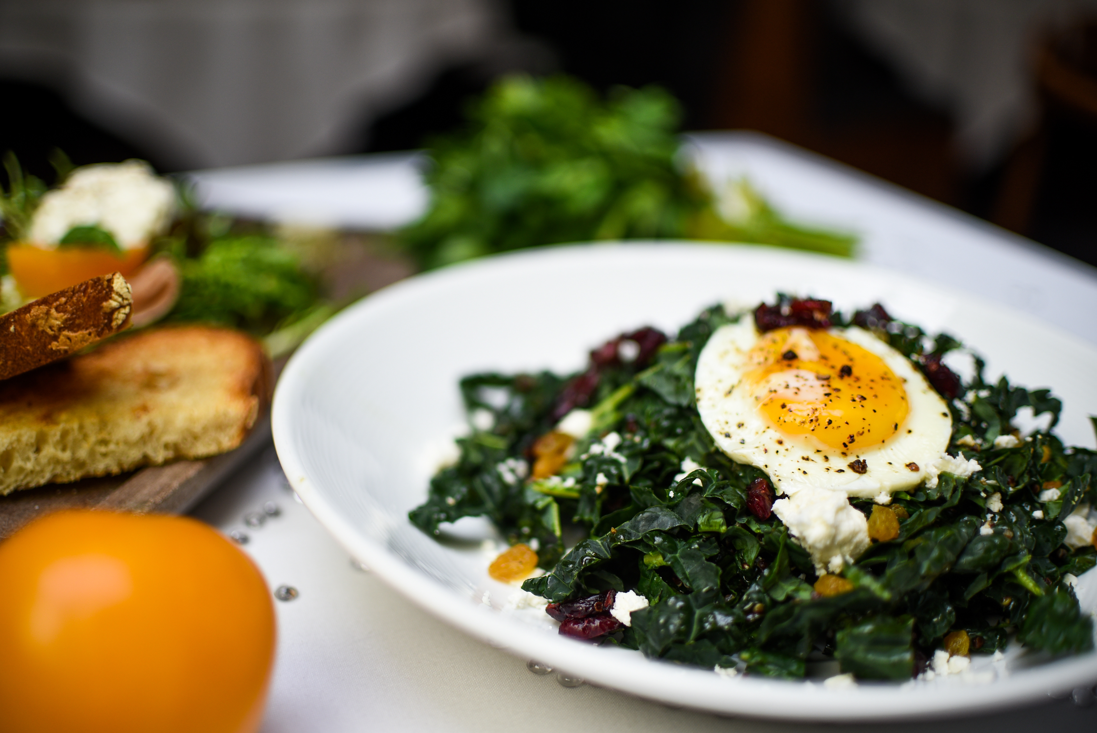 GREENS AND GRAINS Kale, Red Quinoa, Heavens Honey Orange Blossom Vinaigrette, Sunny Side Egg, Feta, Craisins (VEGETARIAN)