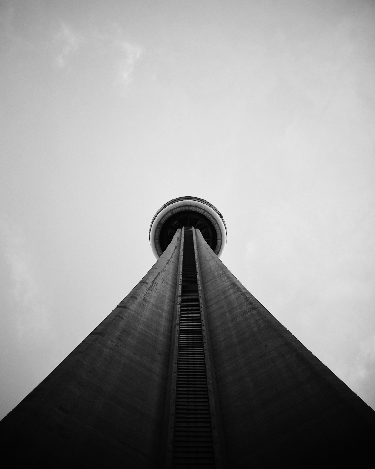 CN TOWER - TORONTO, ONTARIO