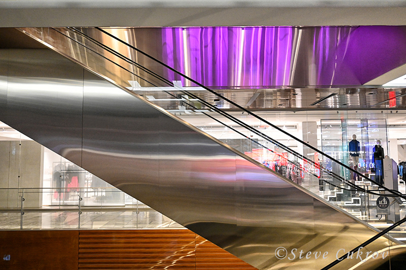 Shops & Escalator- Hudson Yards
