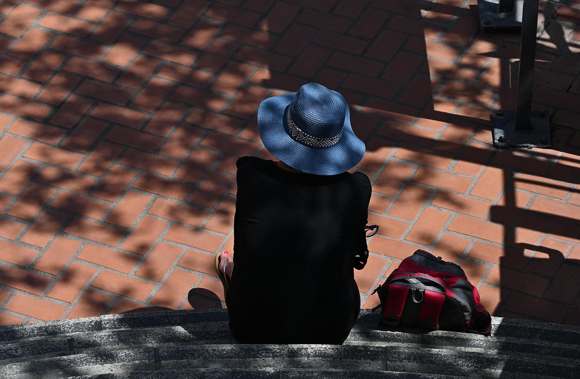 Blue Hat - Santa Ana