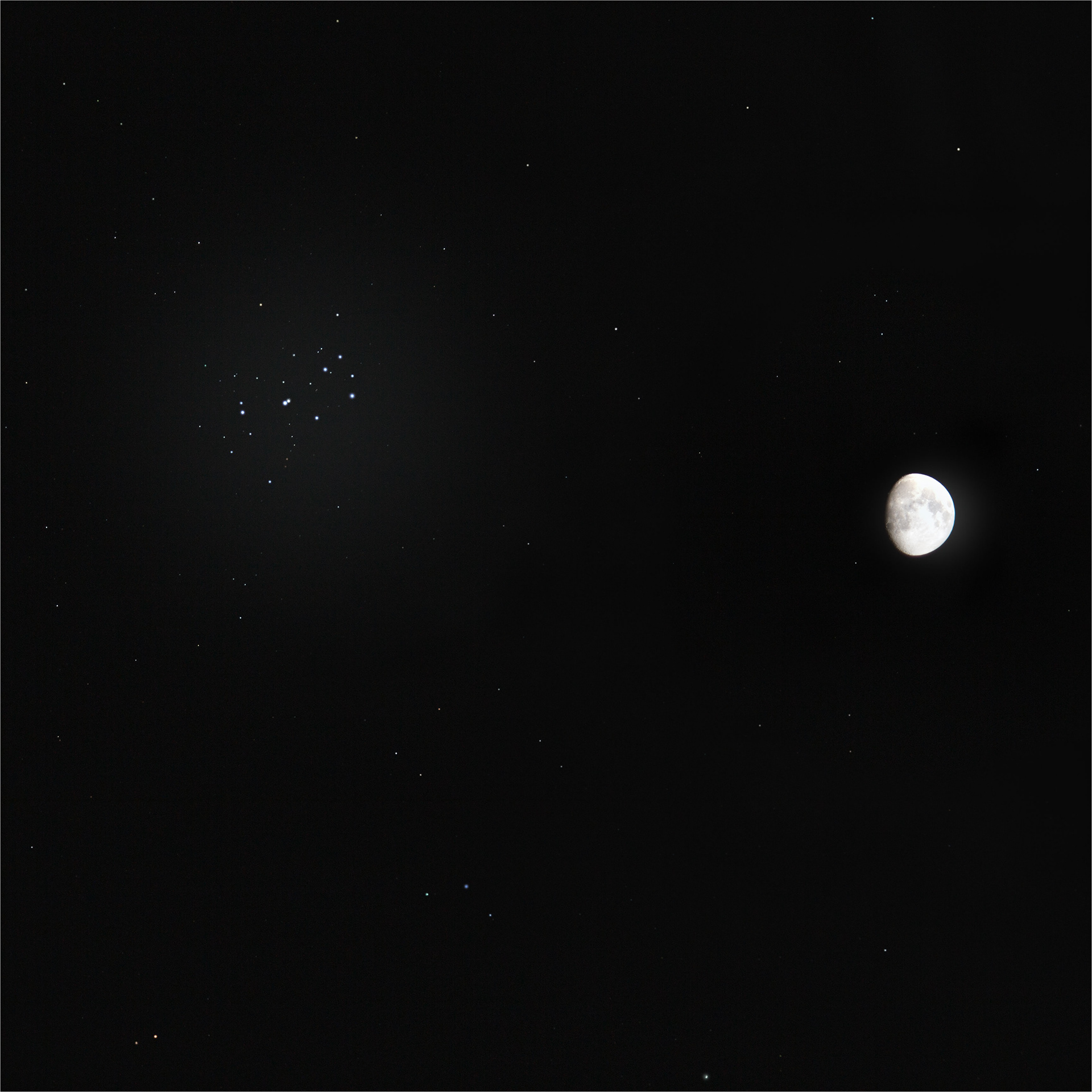 A Lunar–Pleiades Conjunction (12302025)