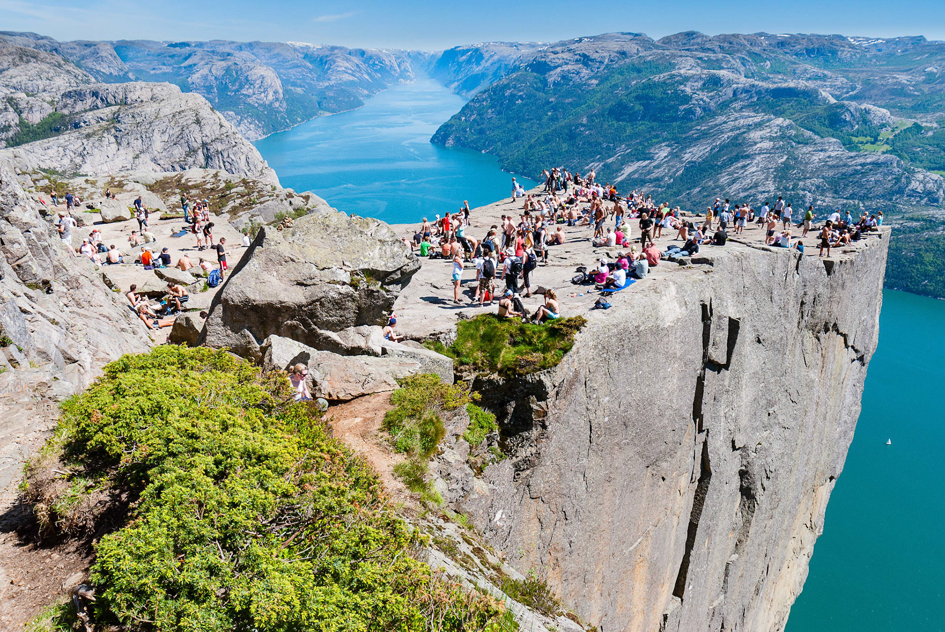 Preikestolen 2
