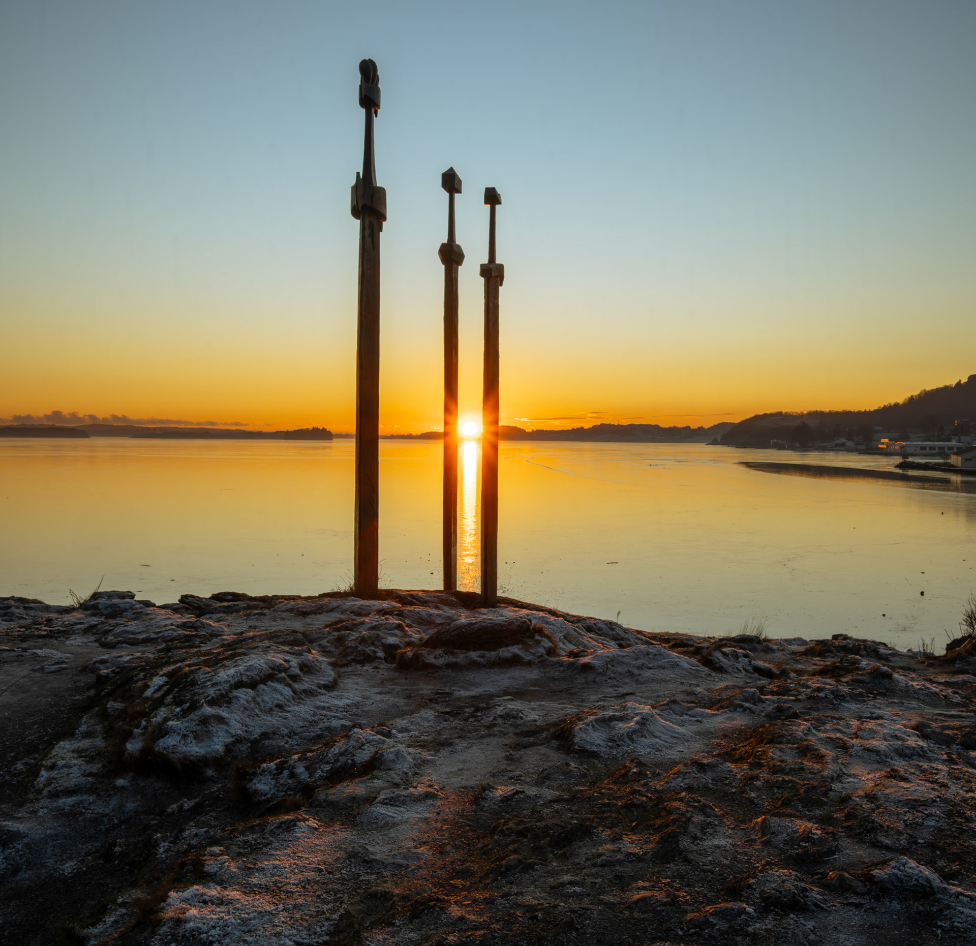 Sverd i fjell