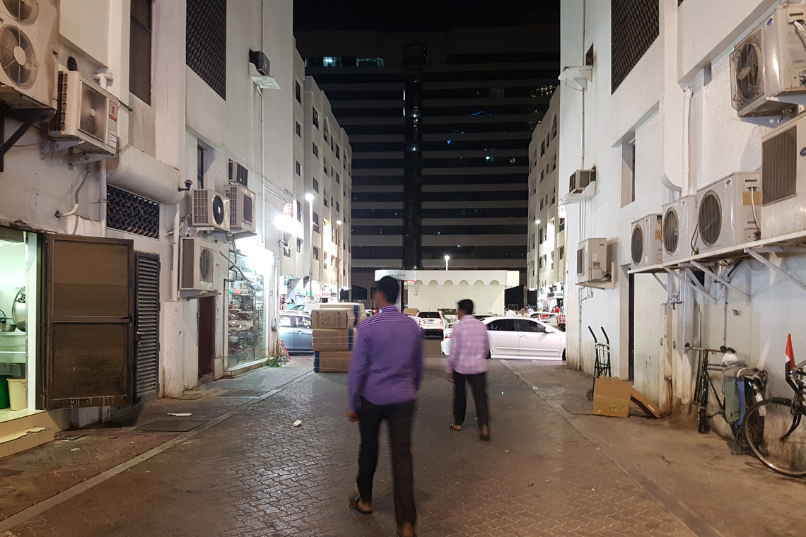 Example of a site side alley