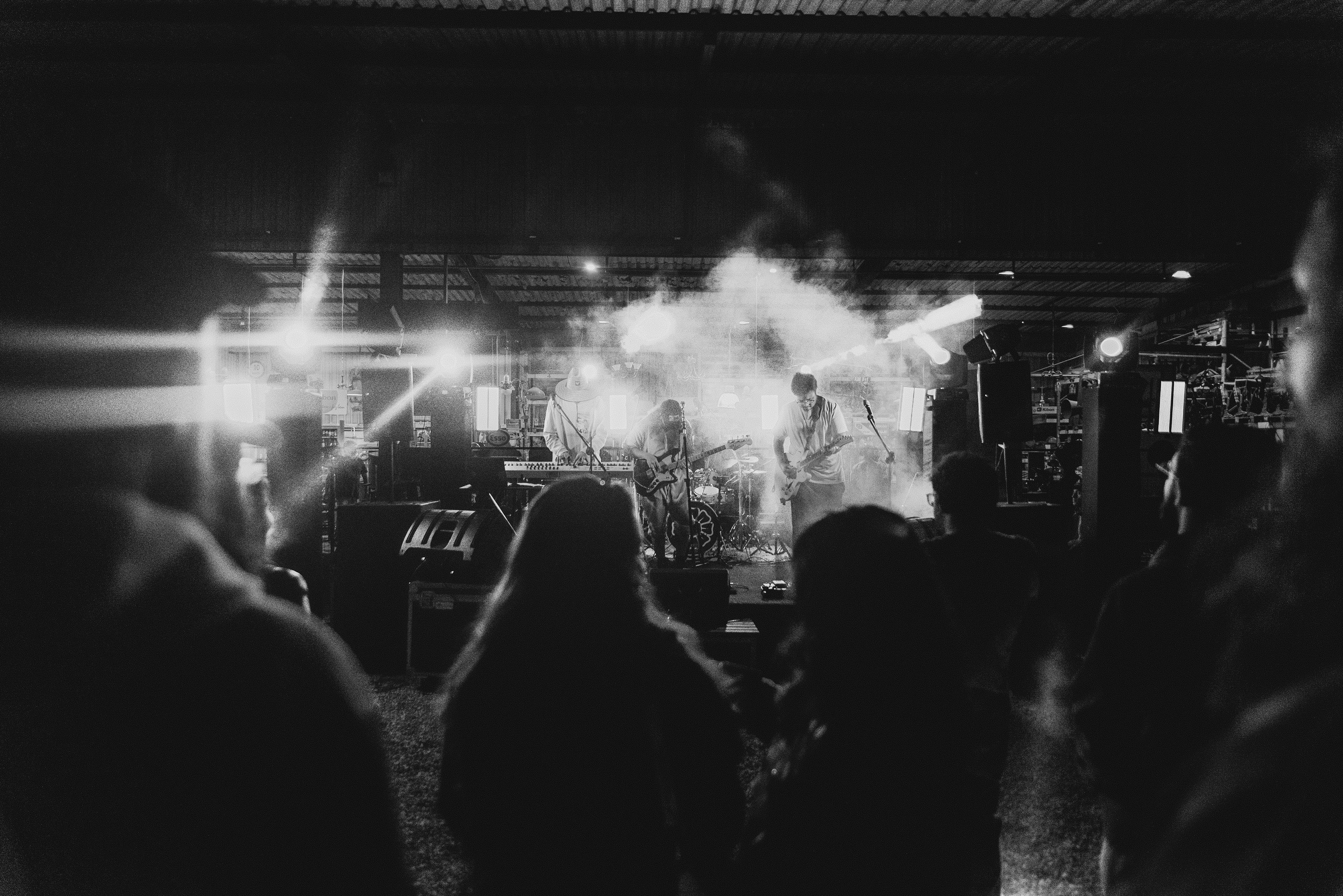 SHOW BOM E VELHO COM CIDADE DORMITÓRIO