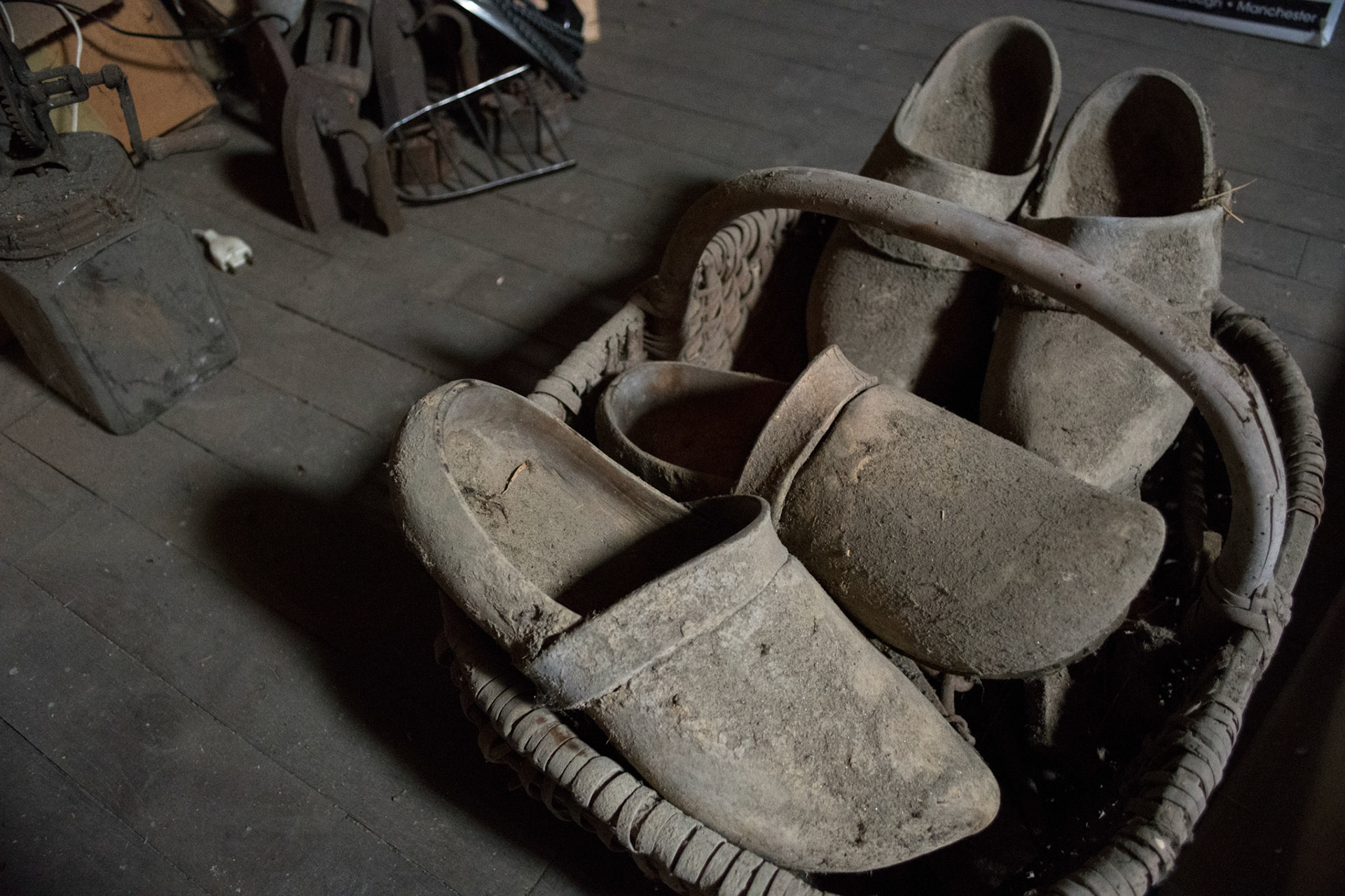 Clogs