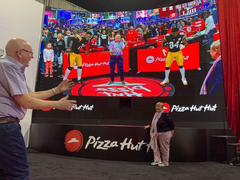 Pizza Hut on X: Last call! Get your Super Bowl LIII order in to get 20%  off  merchandise through 2/28. Hut Rewards  exclusive.  / X