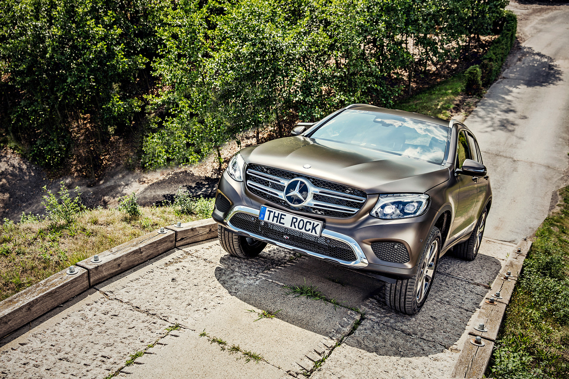 Daimler Benz AG - The Rock