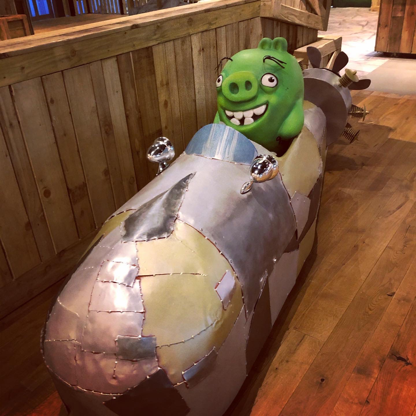 Photo credit: https://northeasteats.home.blog/2019/10/15/angry-birds-adventure-golf/