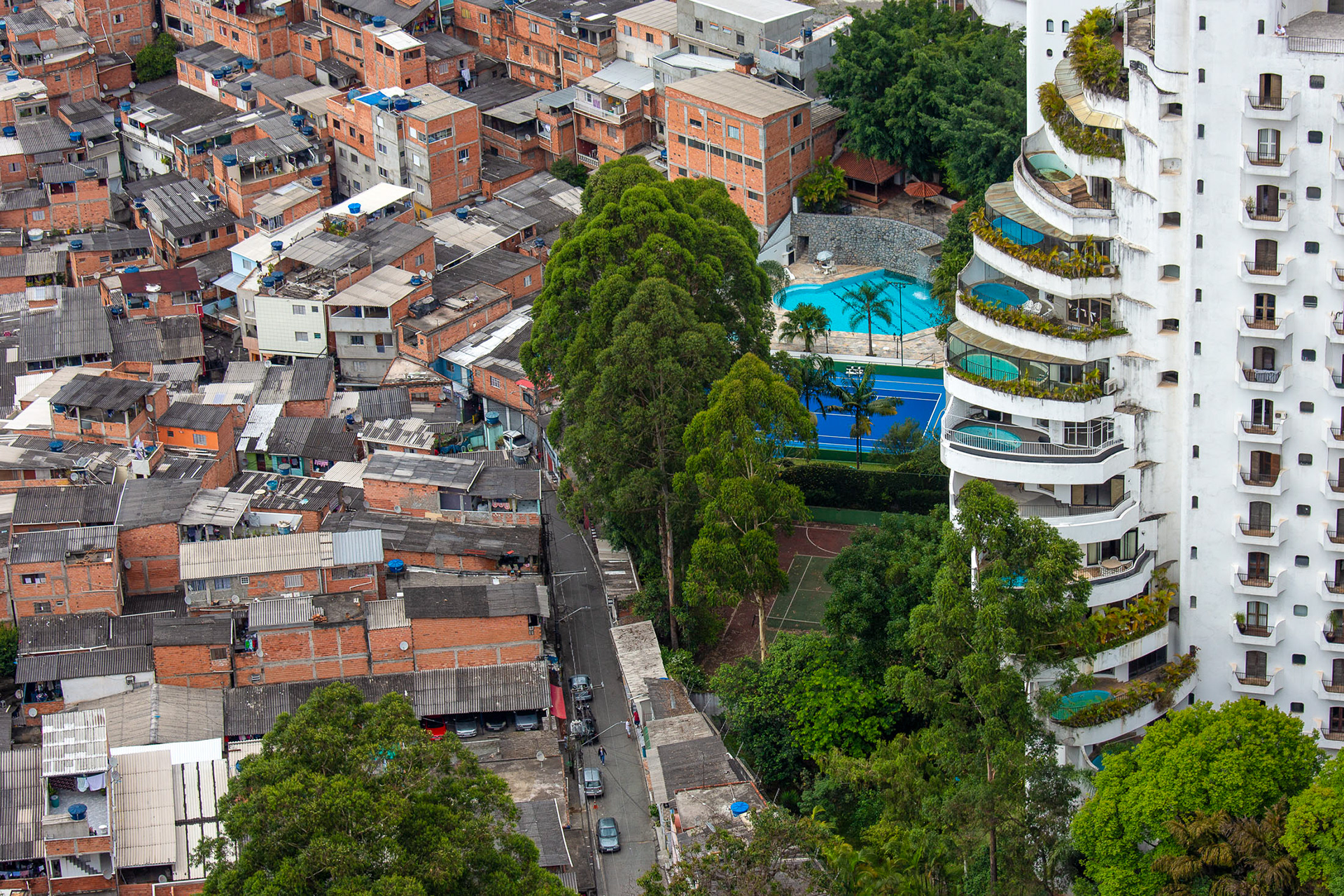 Inequality in Sao Paulo, Brazil between the favela of Paraisopolis and the apartment buildings of Morumbi.