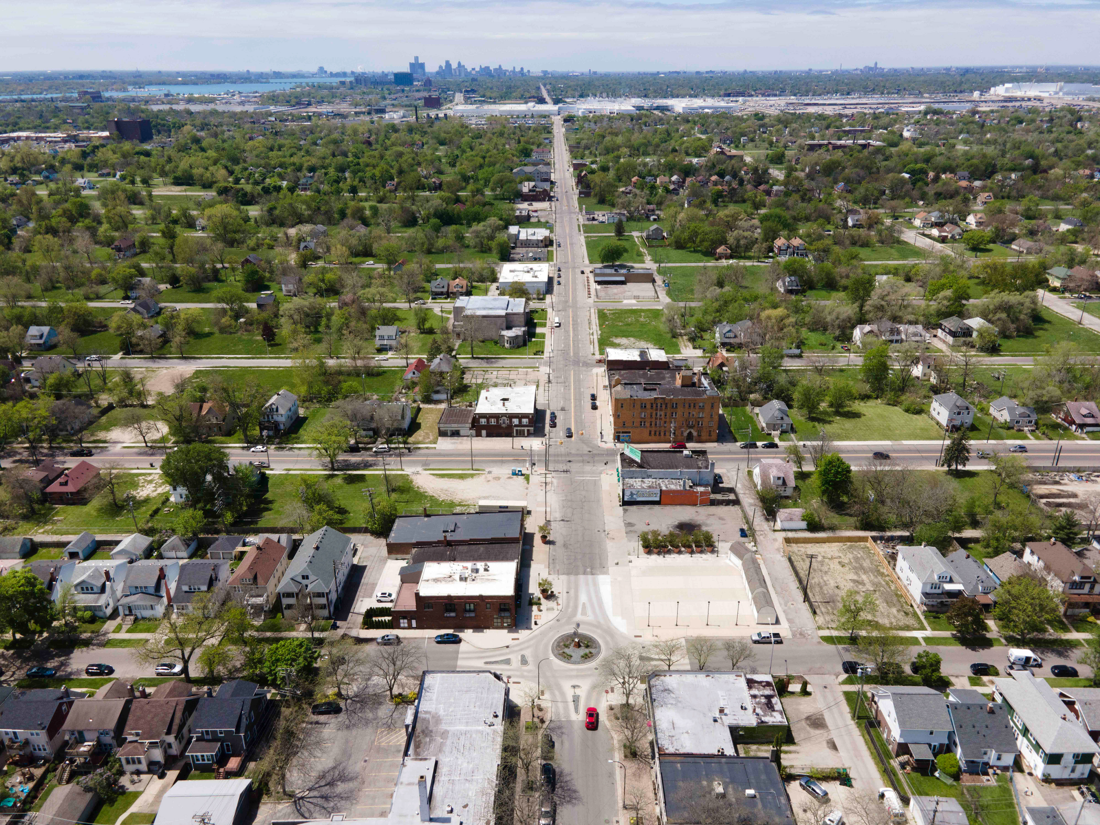 aerial view of houses in detroit