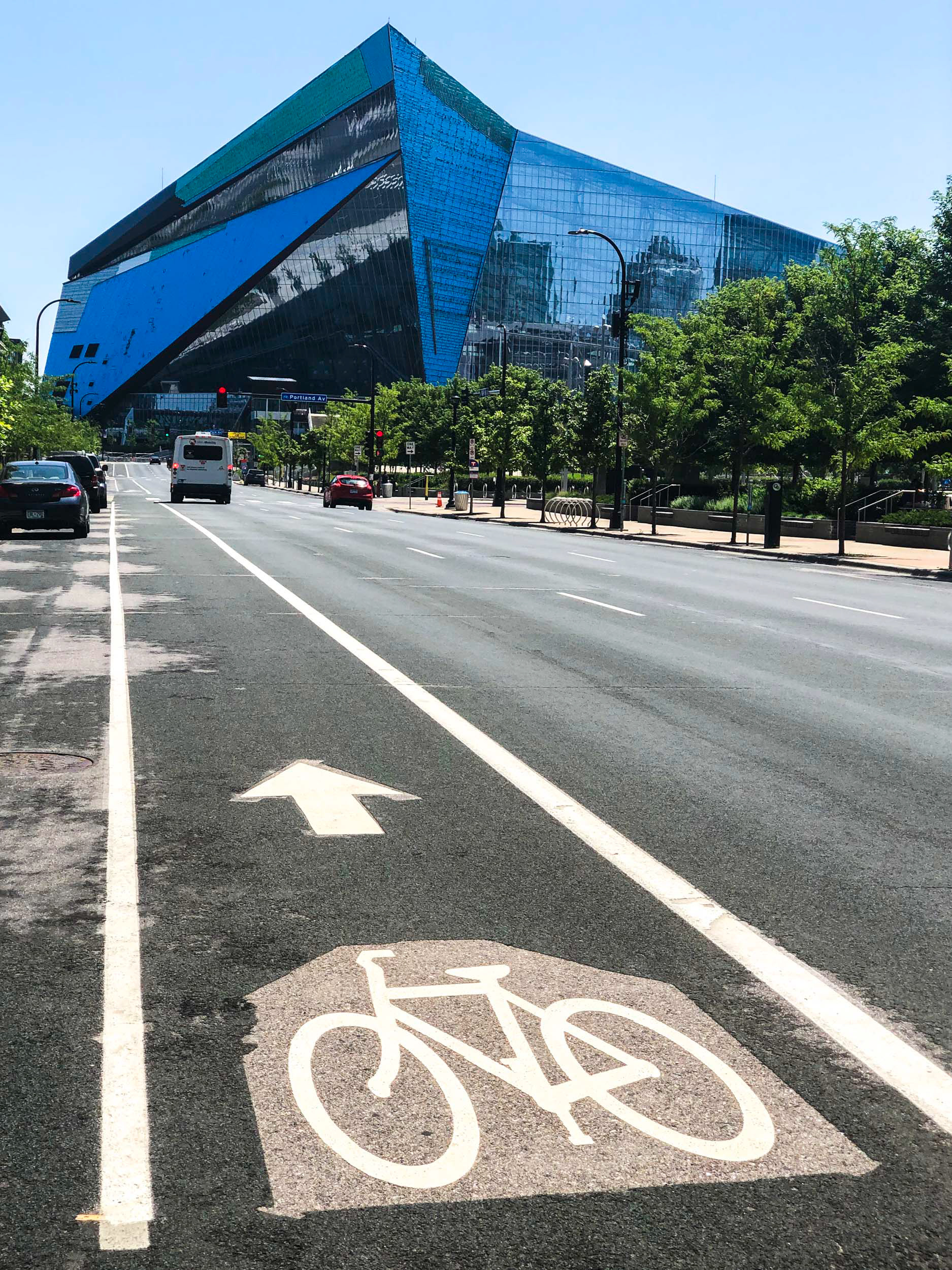 bike lane in minneapolis