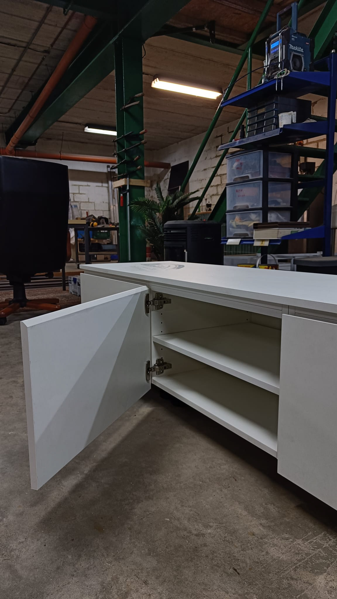 zitbank/kast- witte melamine