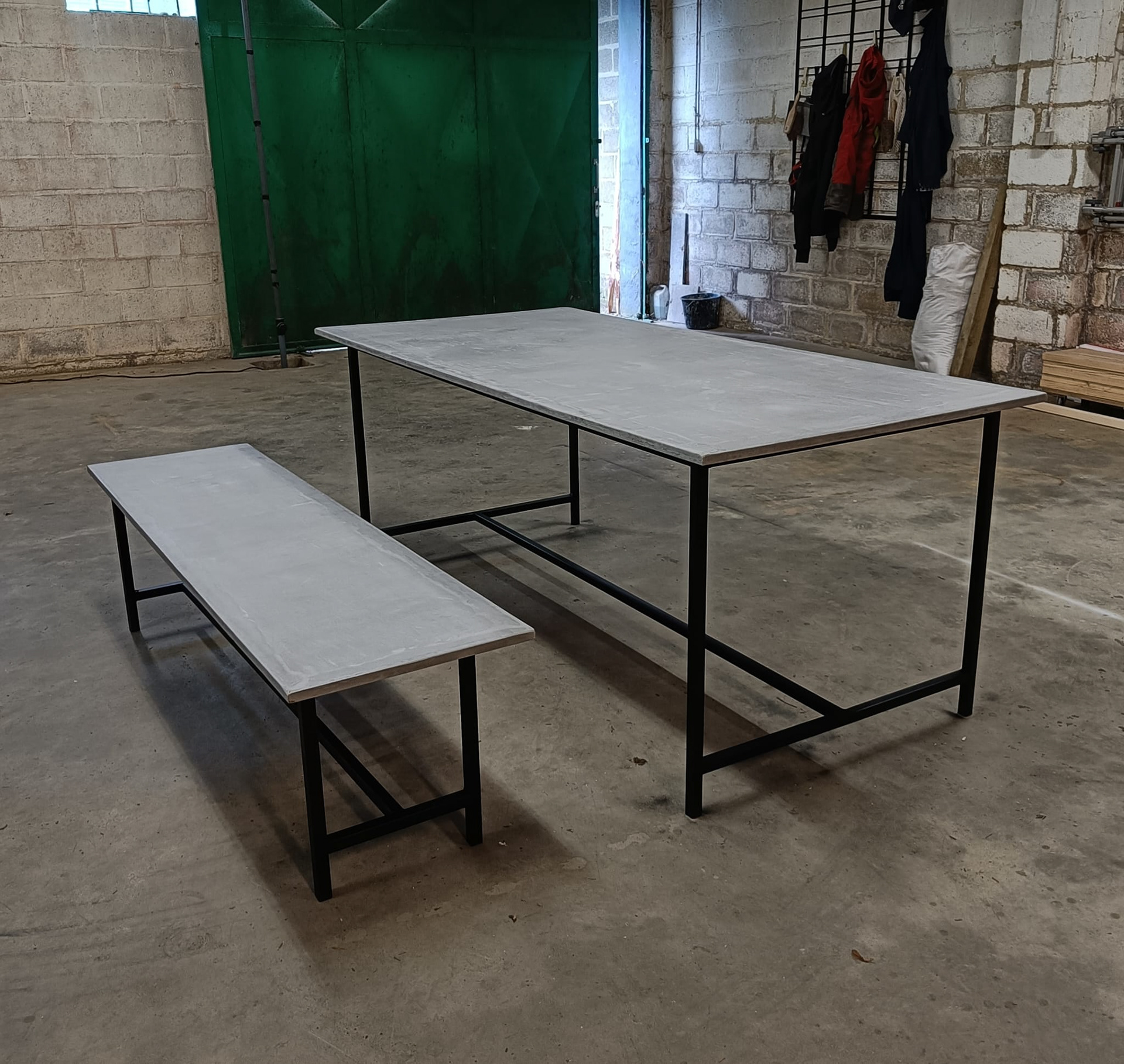Mortex table-Tuur Hubin